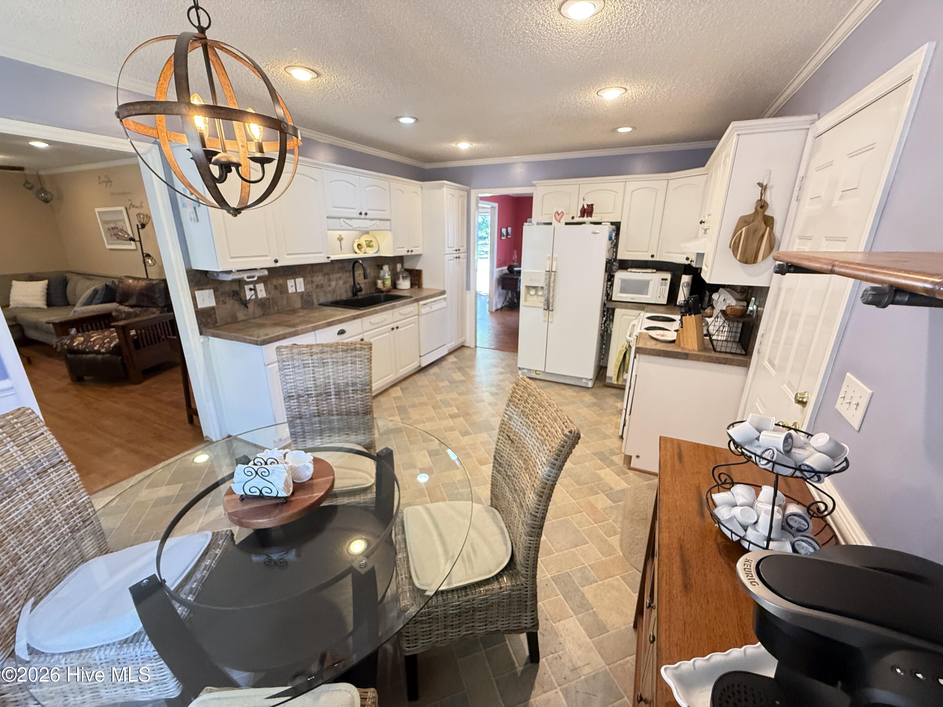 103 Ridgecrest Drive Property Photo 8