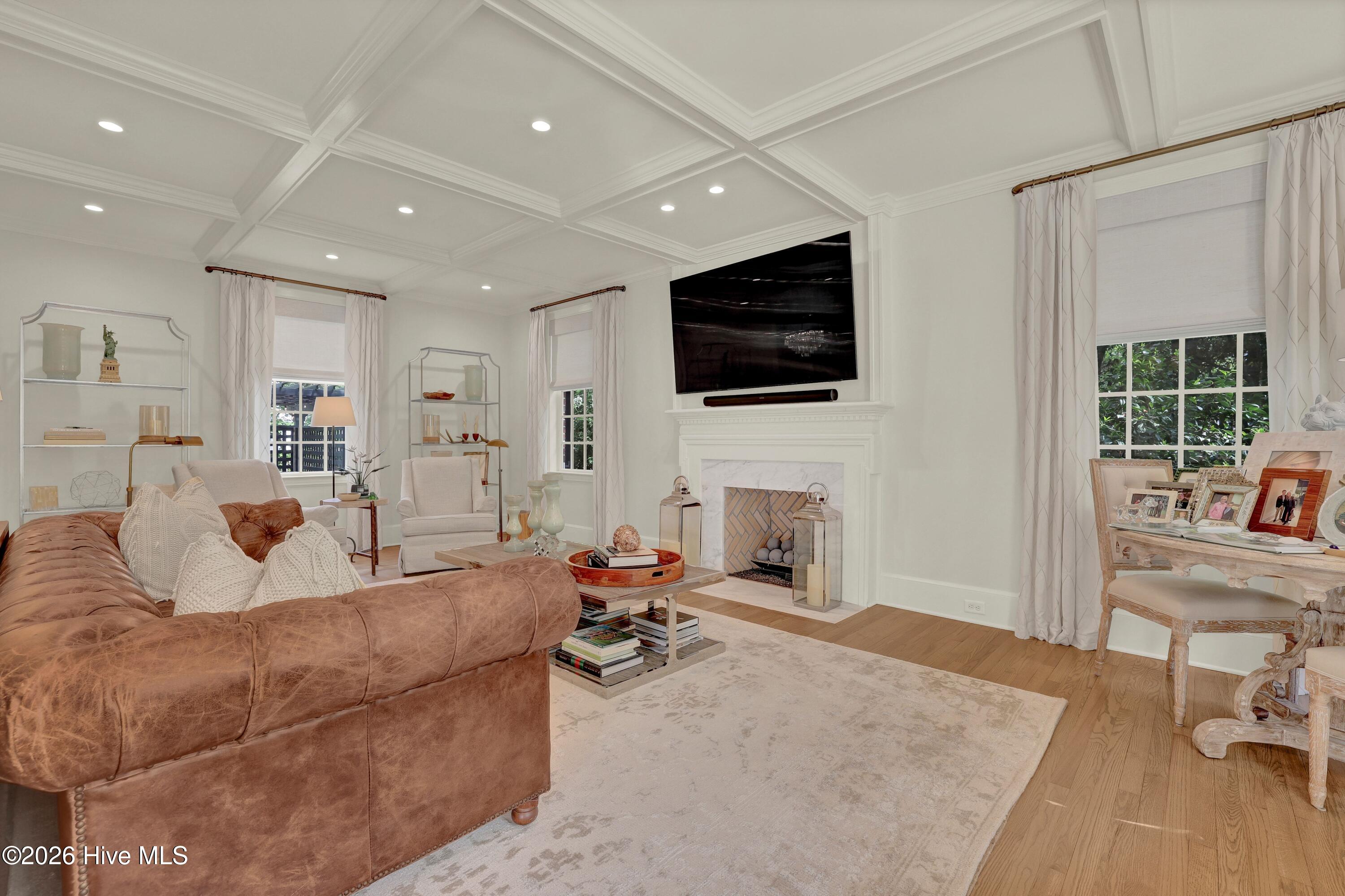 1411 Live Oak Parkway Property Photo 6
