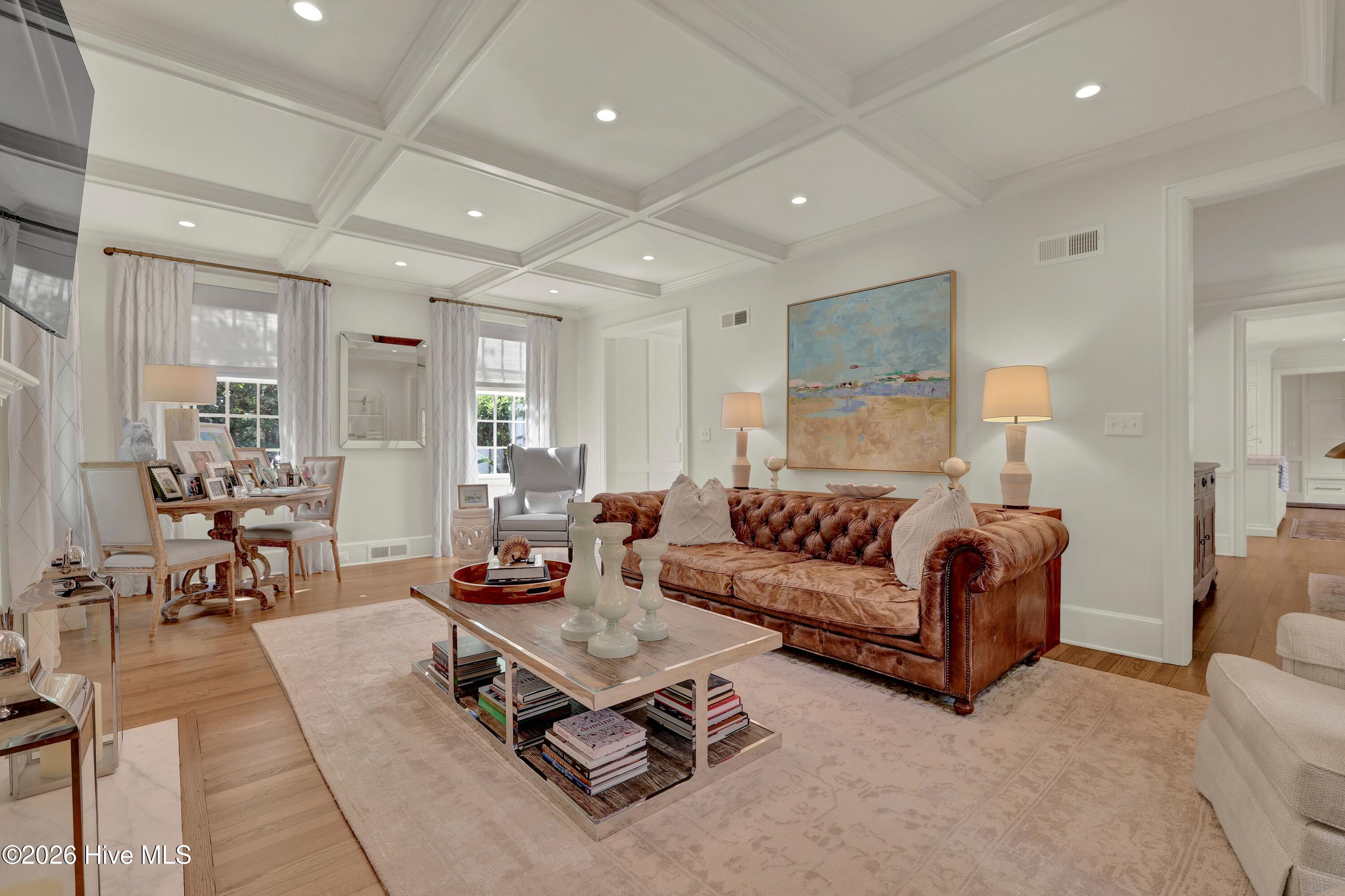 1411 Live Oak Parkway Property Photo 8