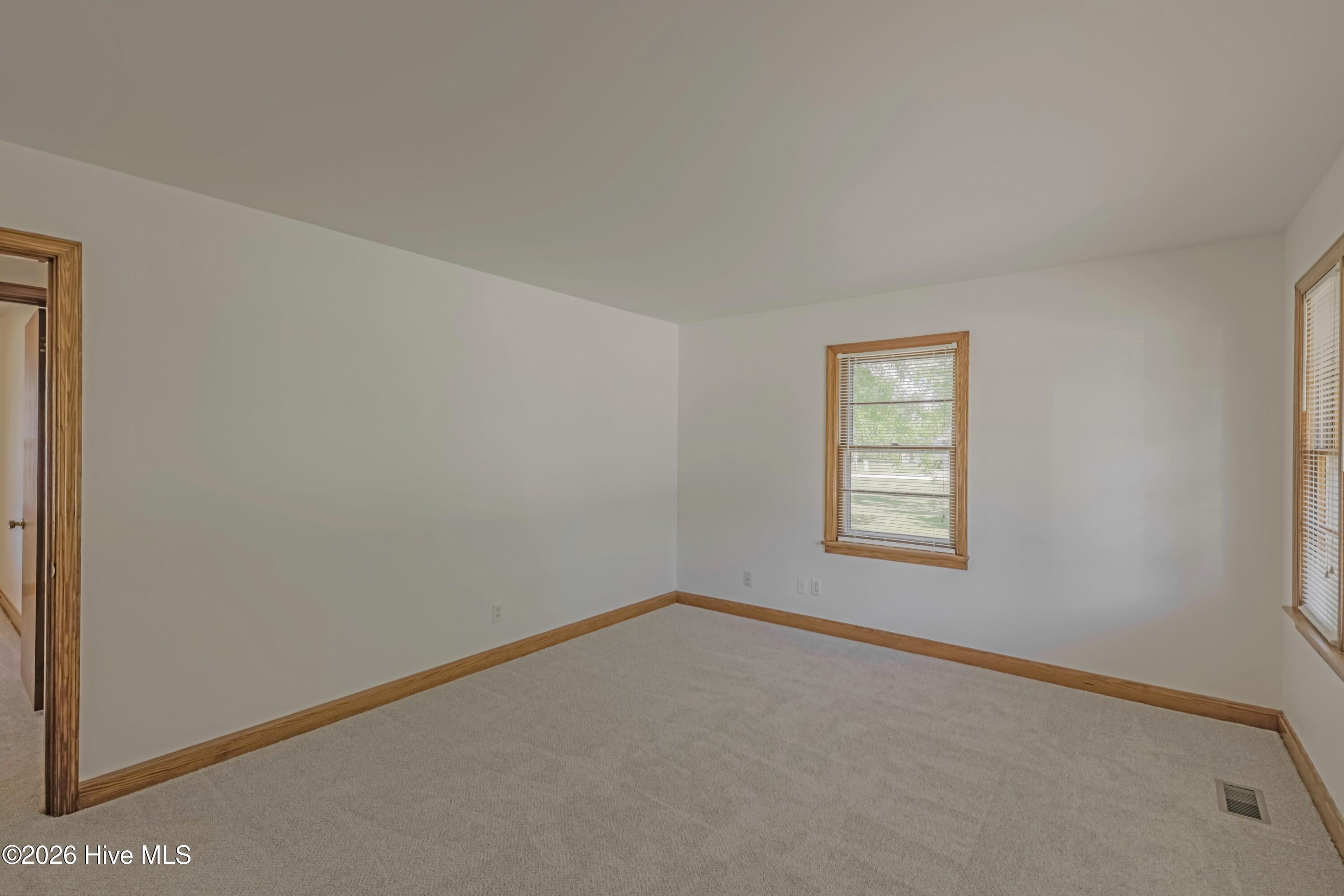 610 W Church Street Property Photo 11