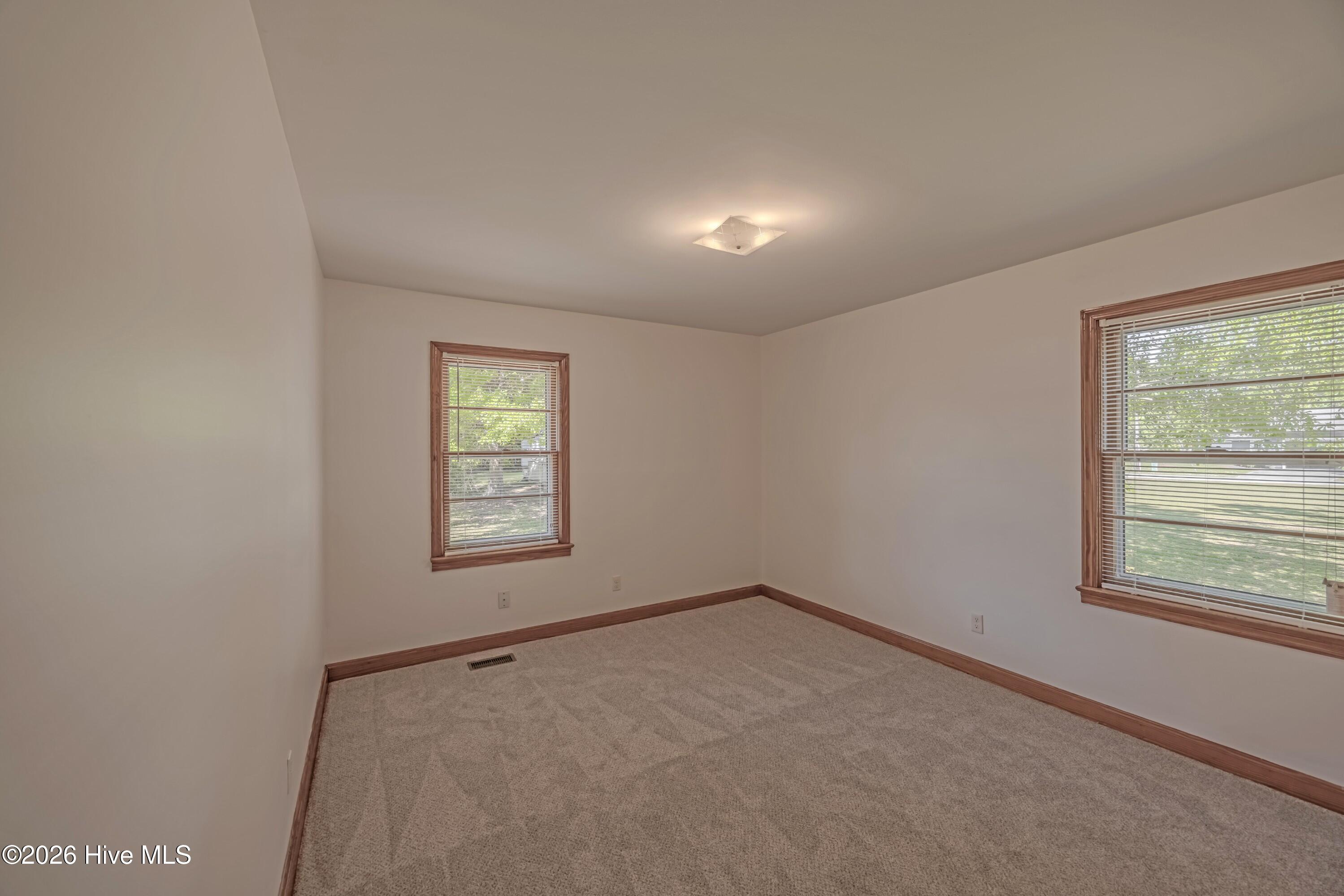 610 W Church Street Property Photo 19