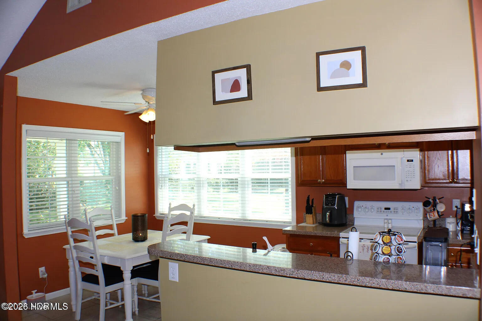 457 Hampton Street Property Photo 9