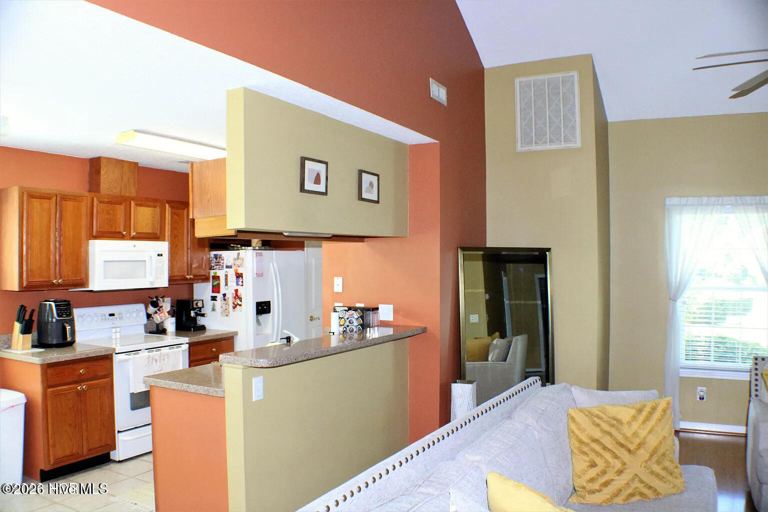 457 Hampton Street Property Photo 11