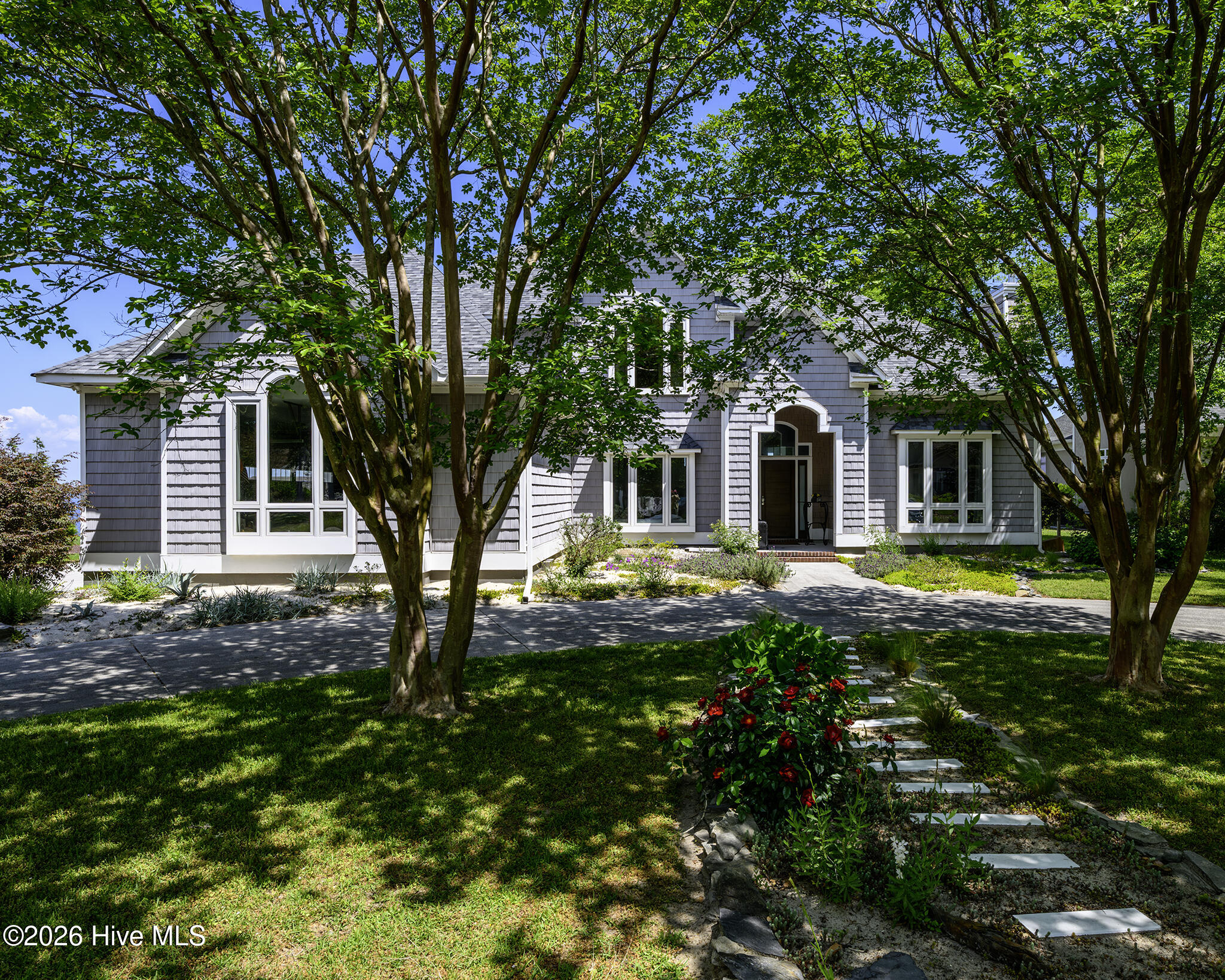 228 Drake Landing Property Photo 23