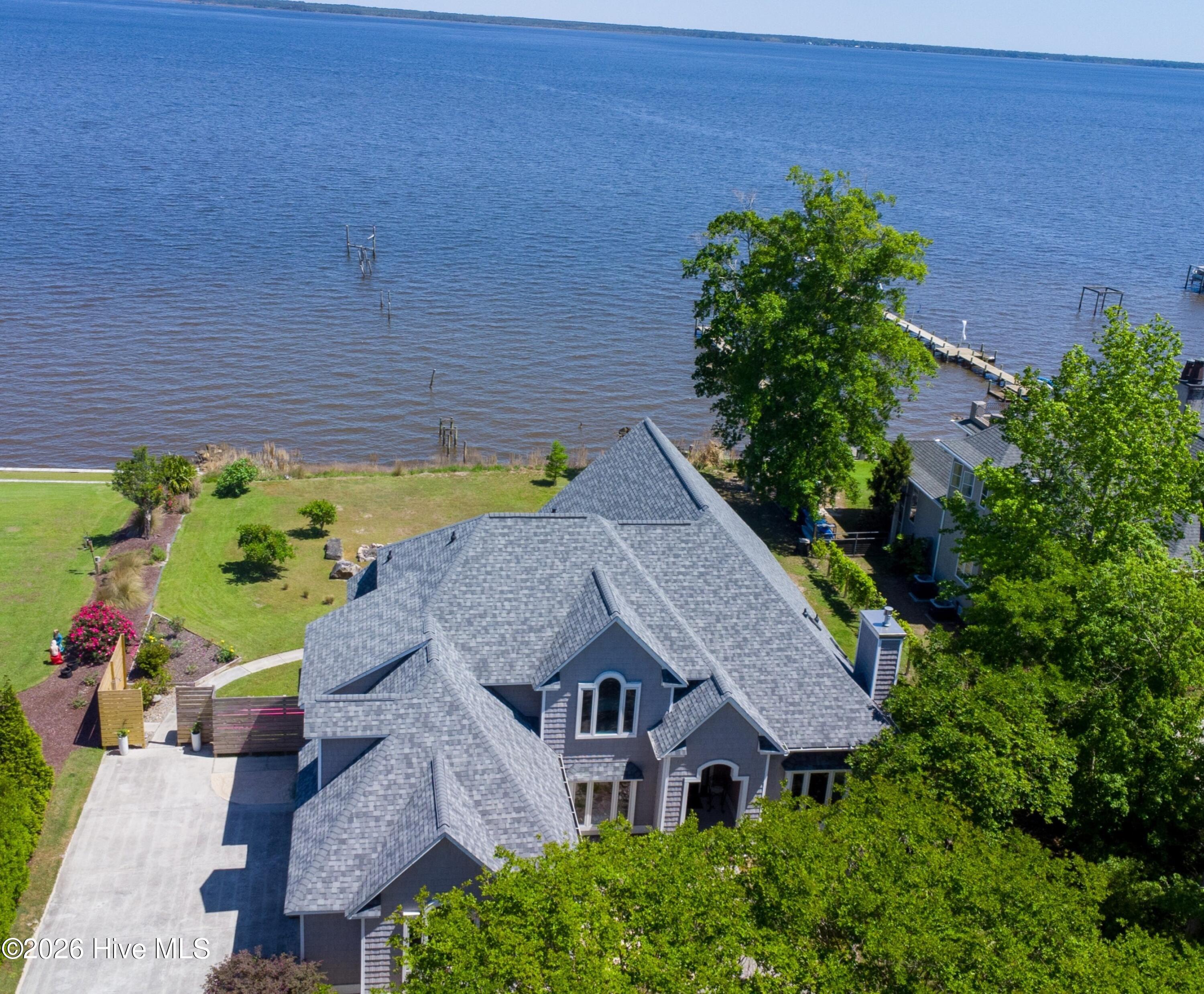 228 Drake Landing Property Photo 69