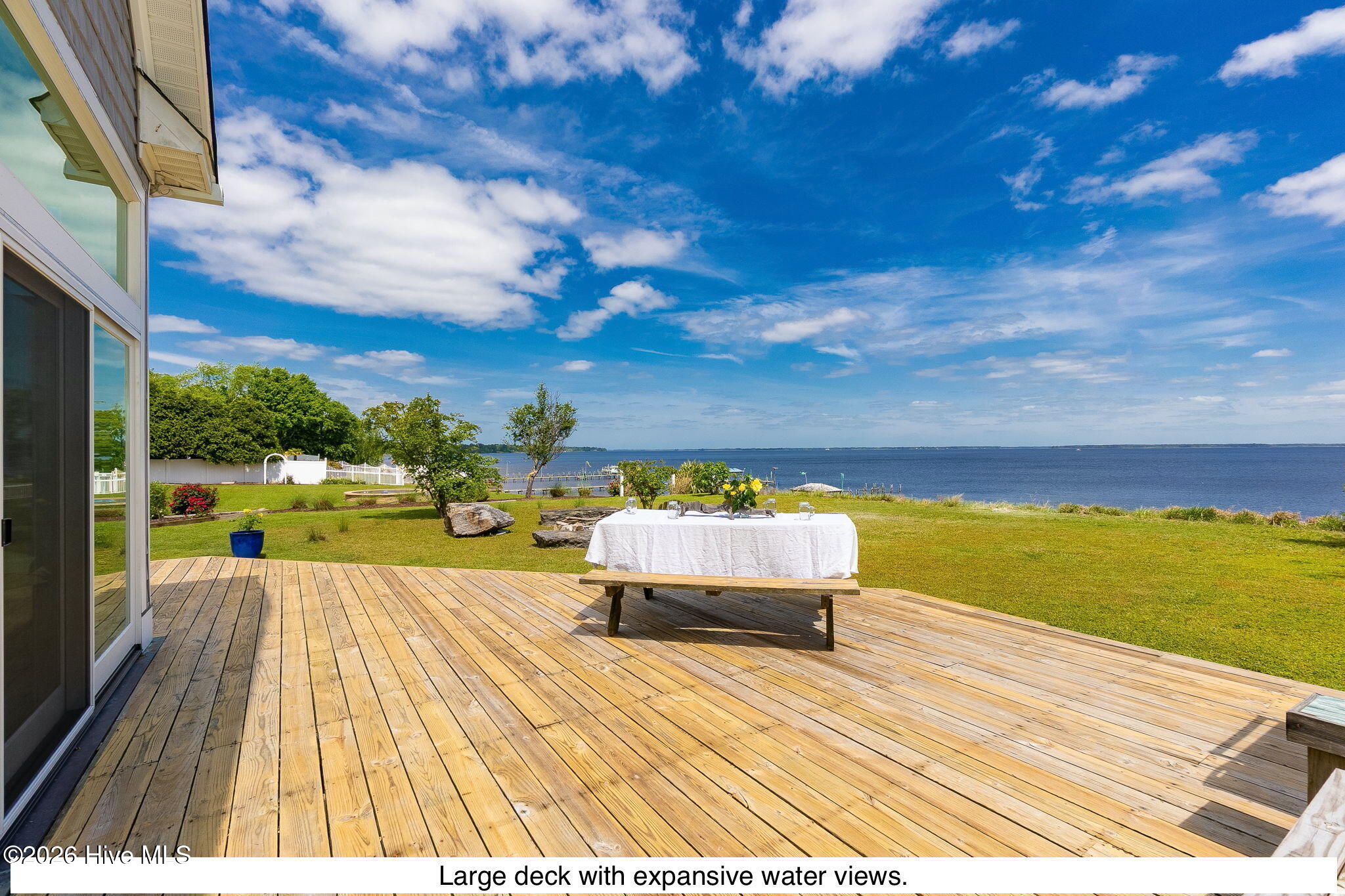 228 Drake Landing Property Photo 84