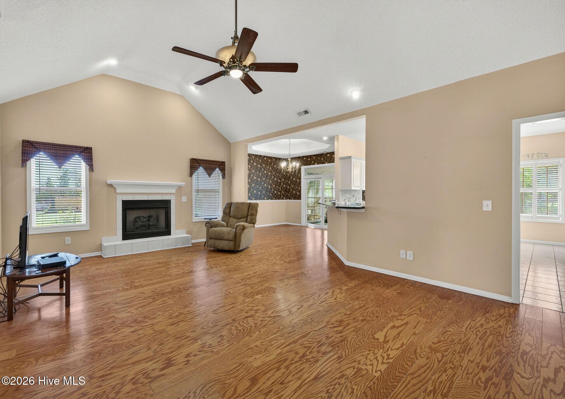 1113 Willow Pond Lane Property Photo 4
