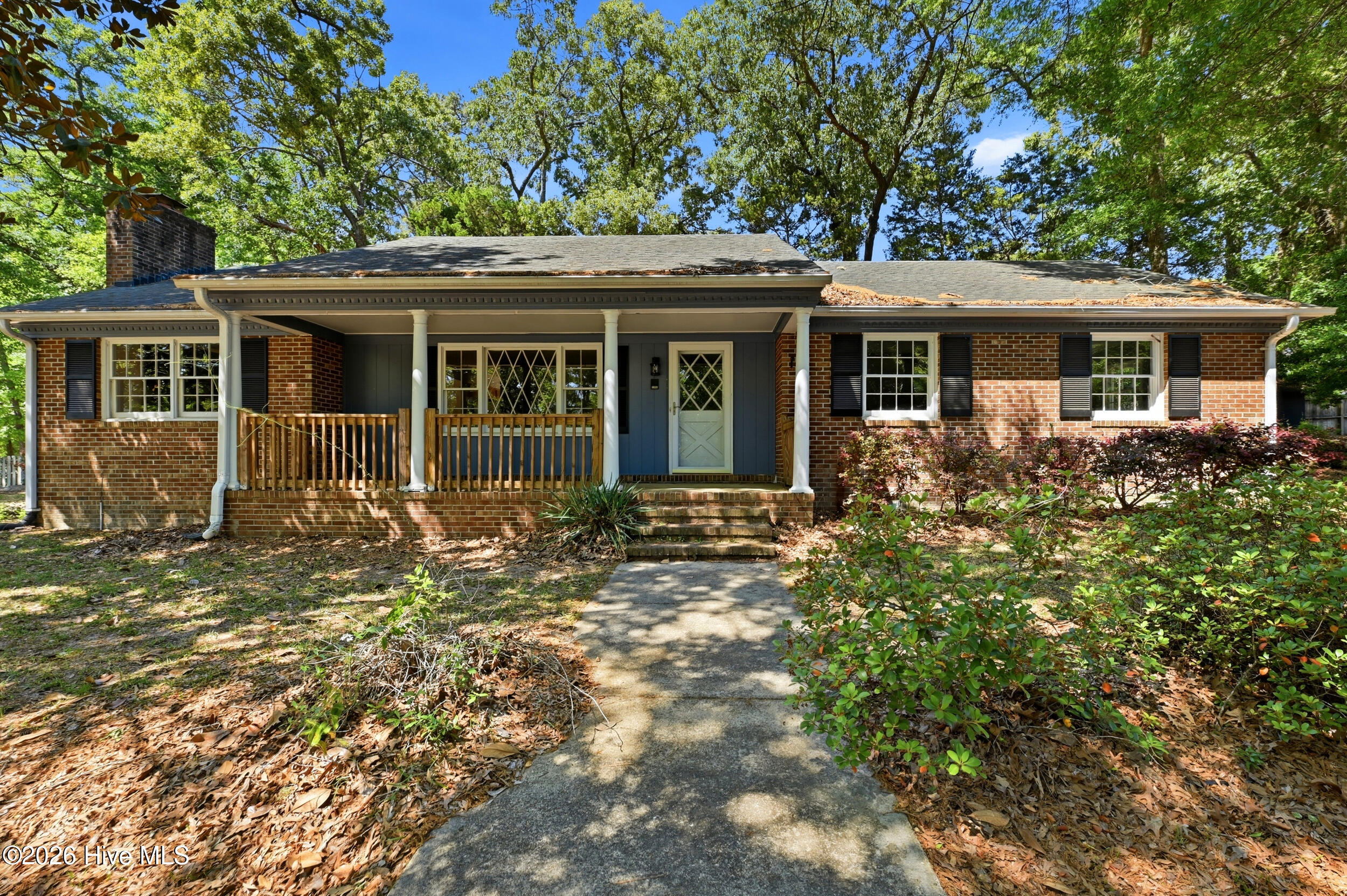 6803 Myrtle Grove Road Property Photo 1