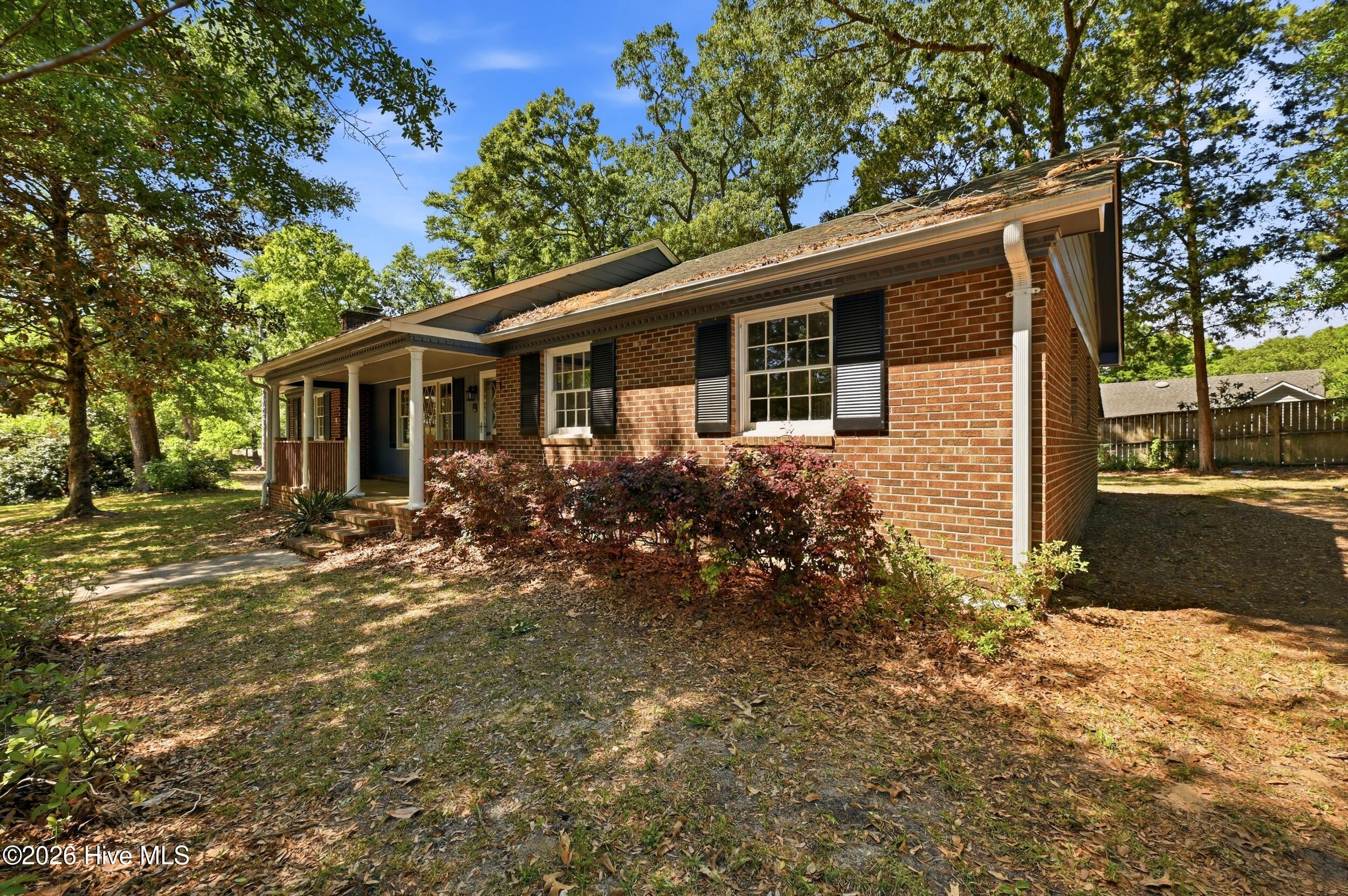 6803 Myrtle Grove Road Property Photo 4