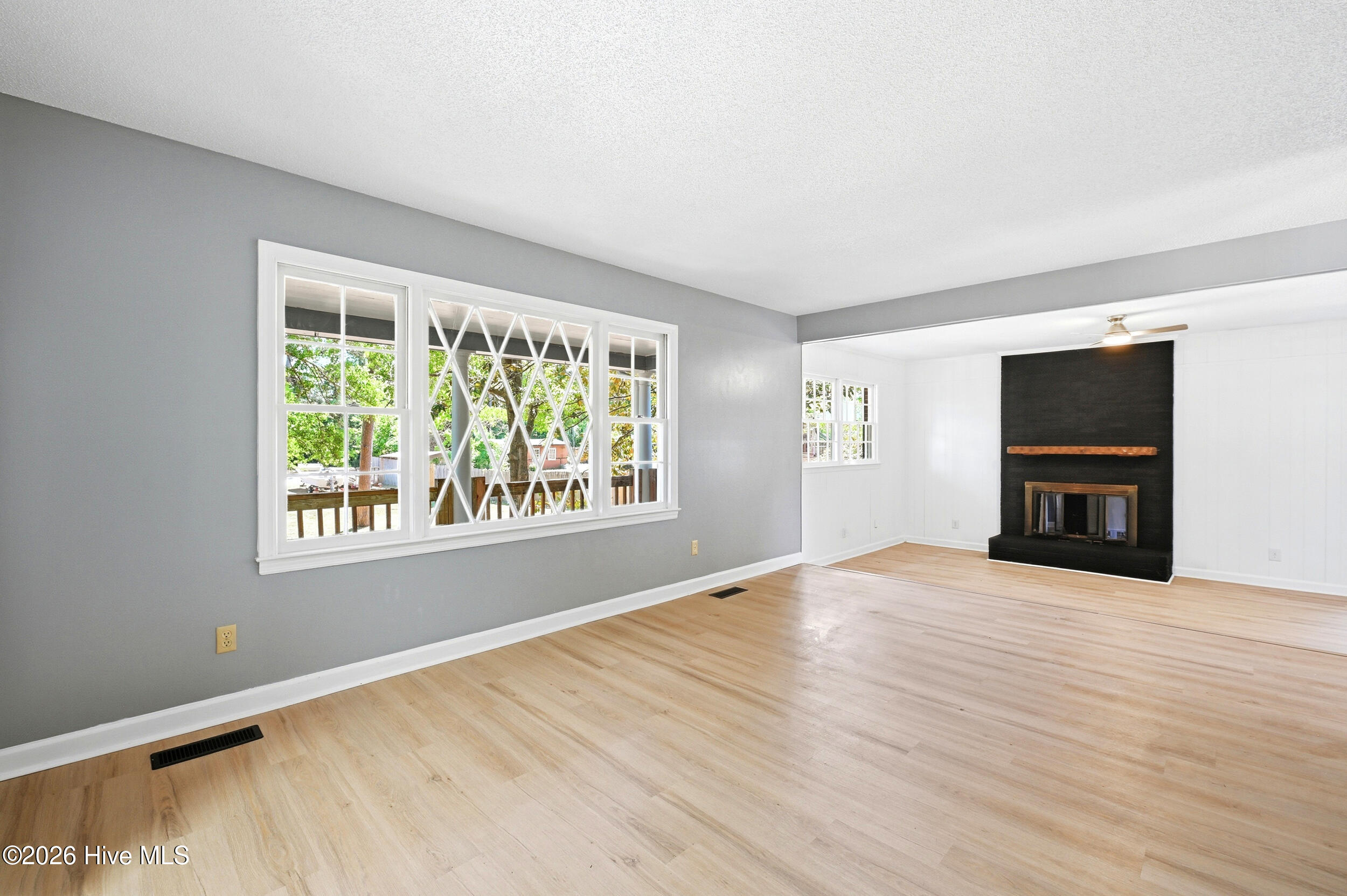 6803 Myrtle Grove Road Property Photo 8