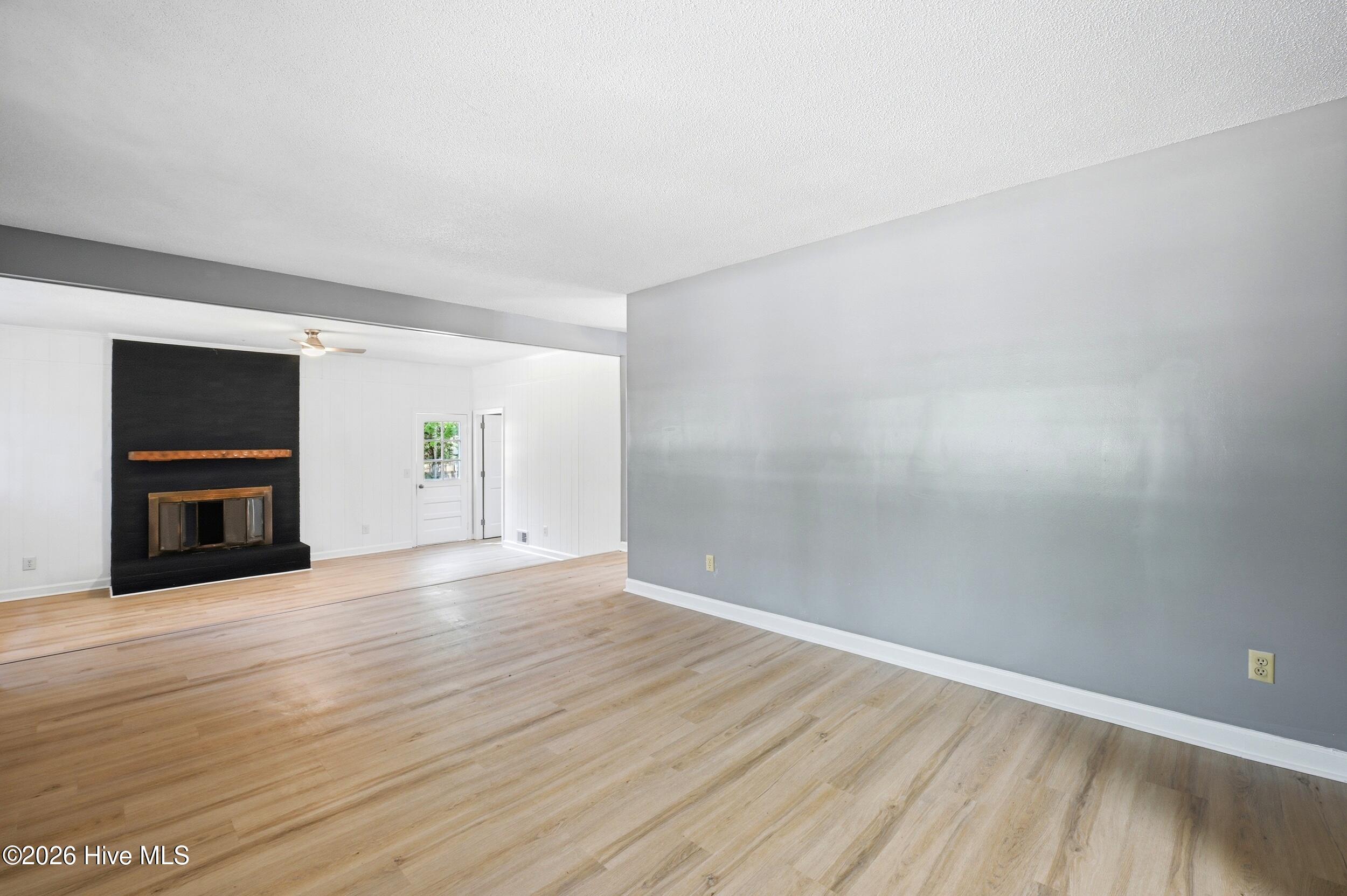 6803 Myrtle Grove Road Property Photo 10