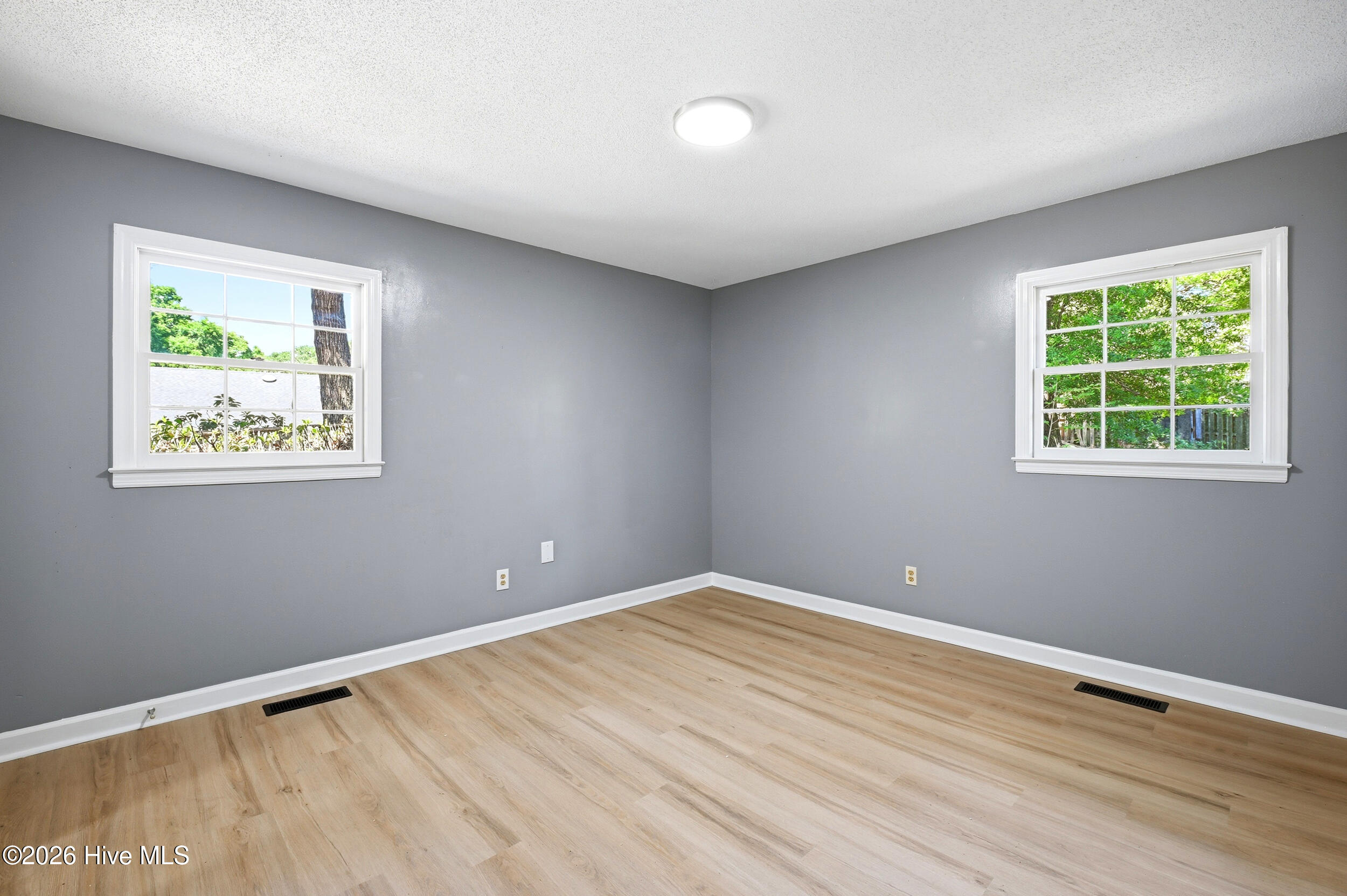 6803 Myrtle Grove Road Property Photo 18