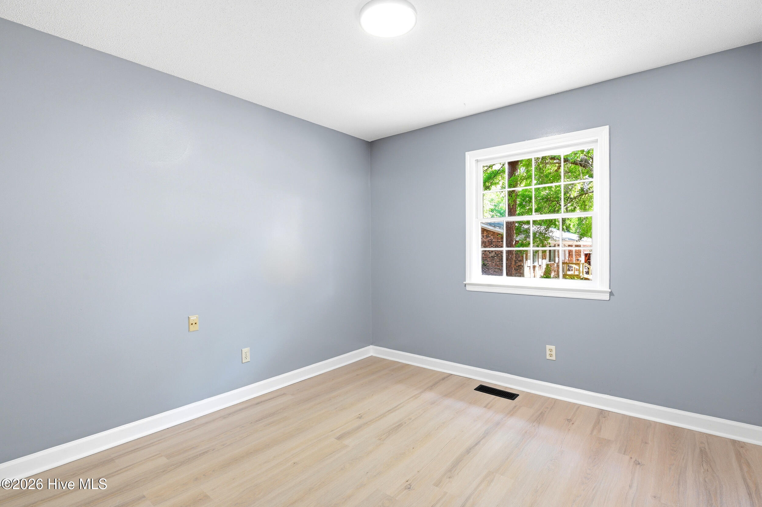 6803 Myrtle Grove Road Property Photo 26