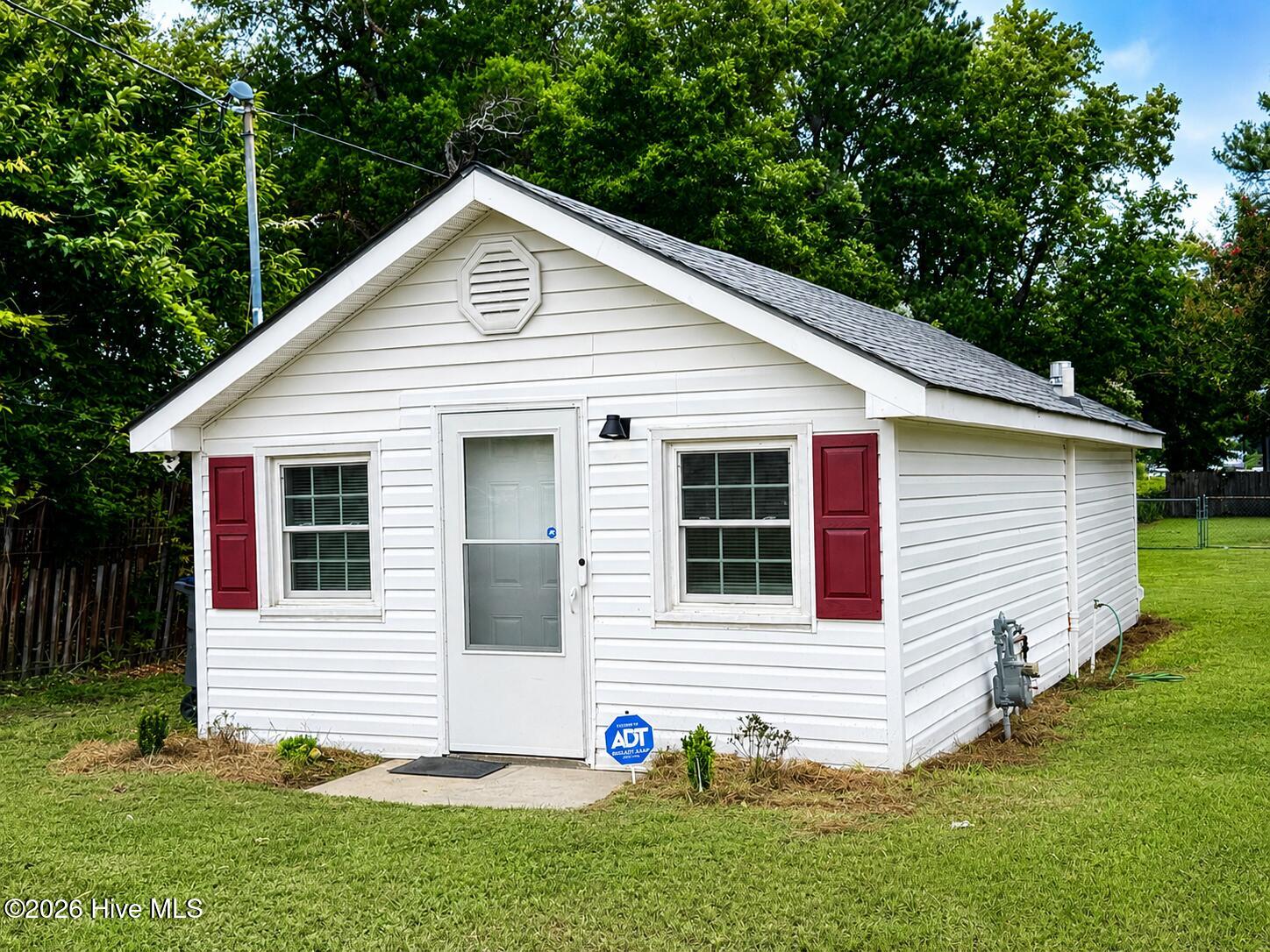 108 Munn Street Property Photo 1