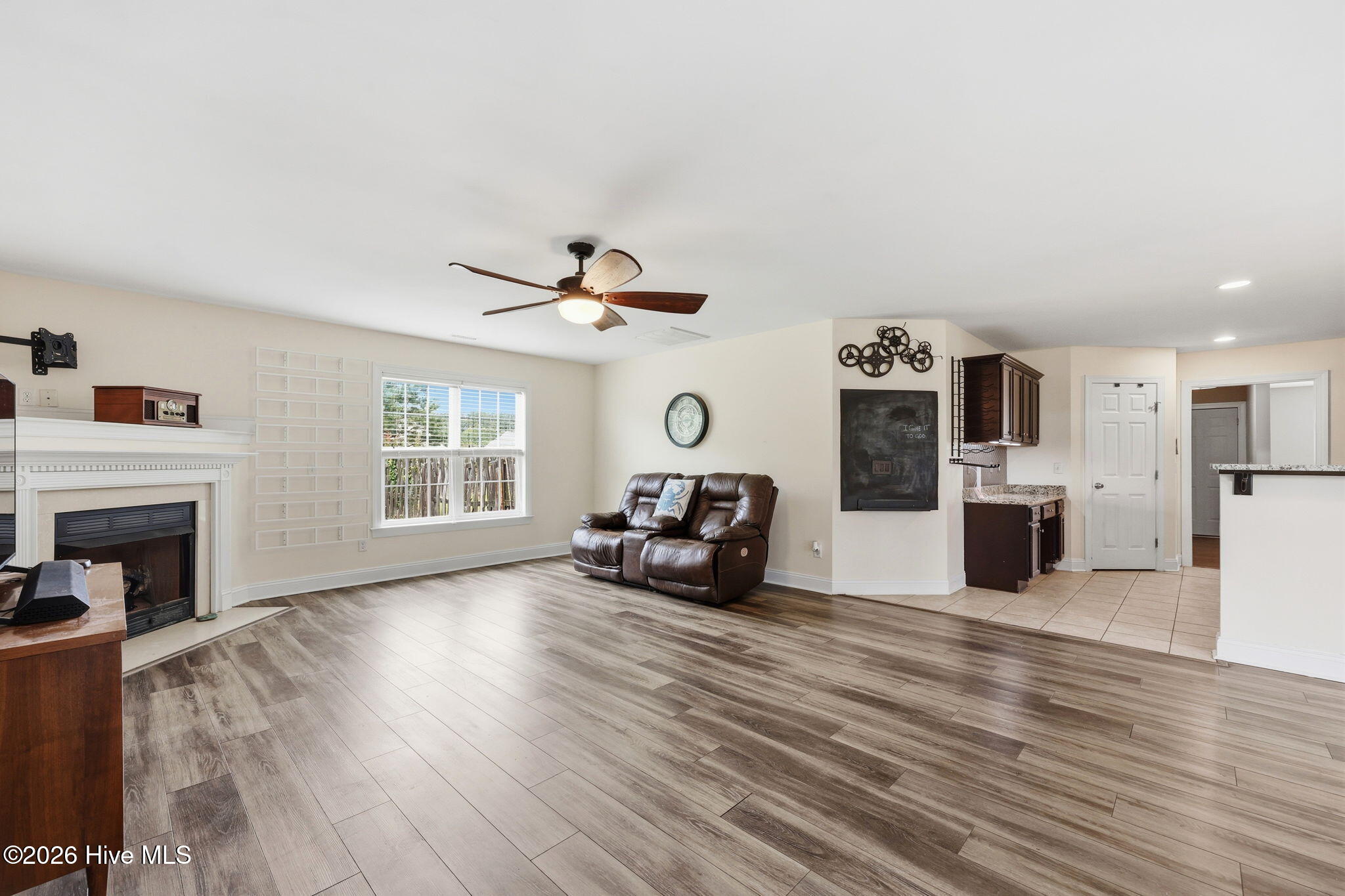803 Canvas Court Property Photo 11