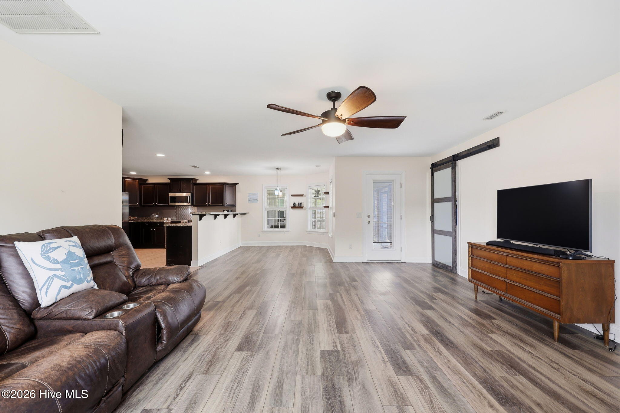 803 Canvas Court Property Photo 14
