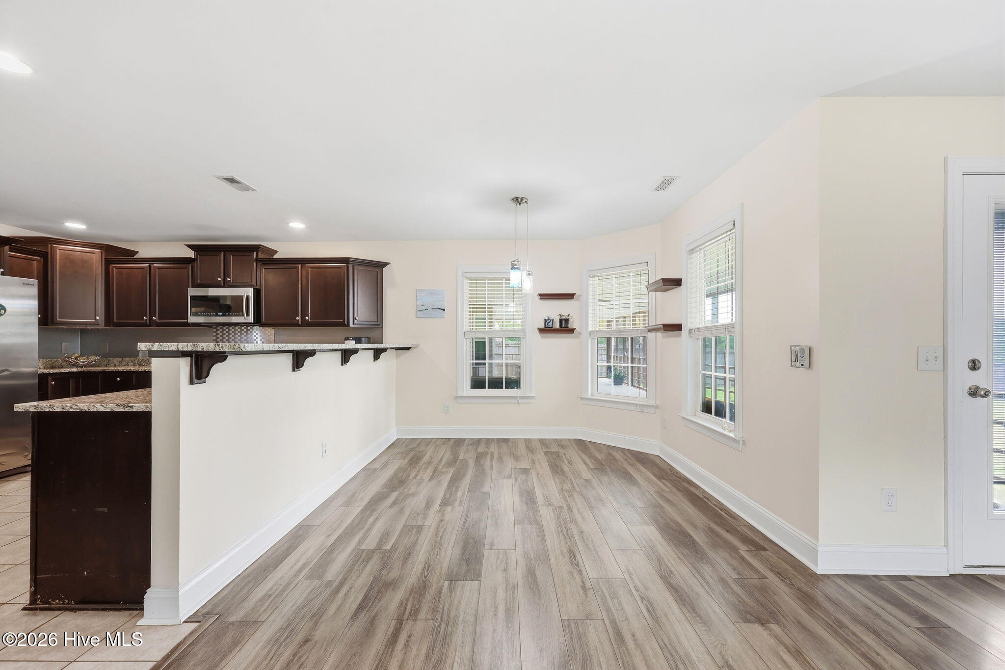 803 Canvas Court Property Photo 16