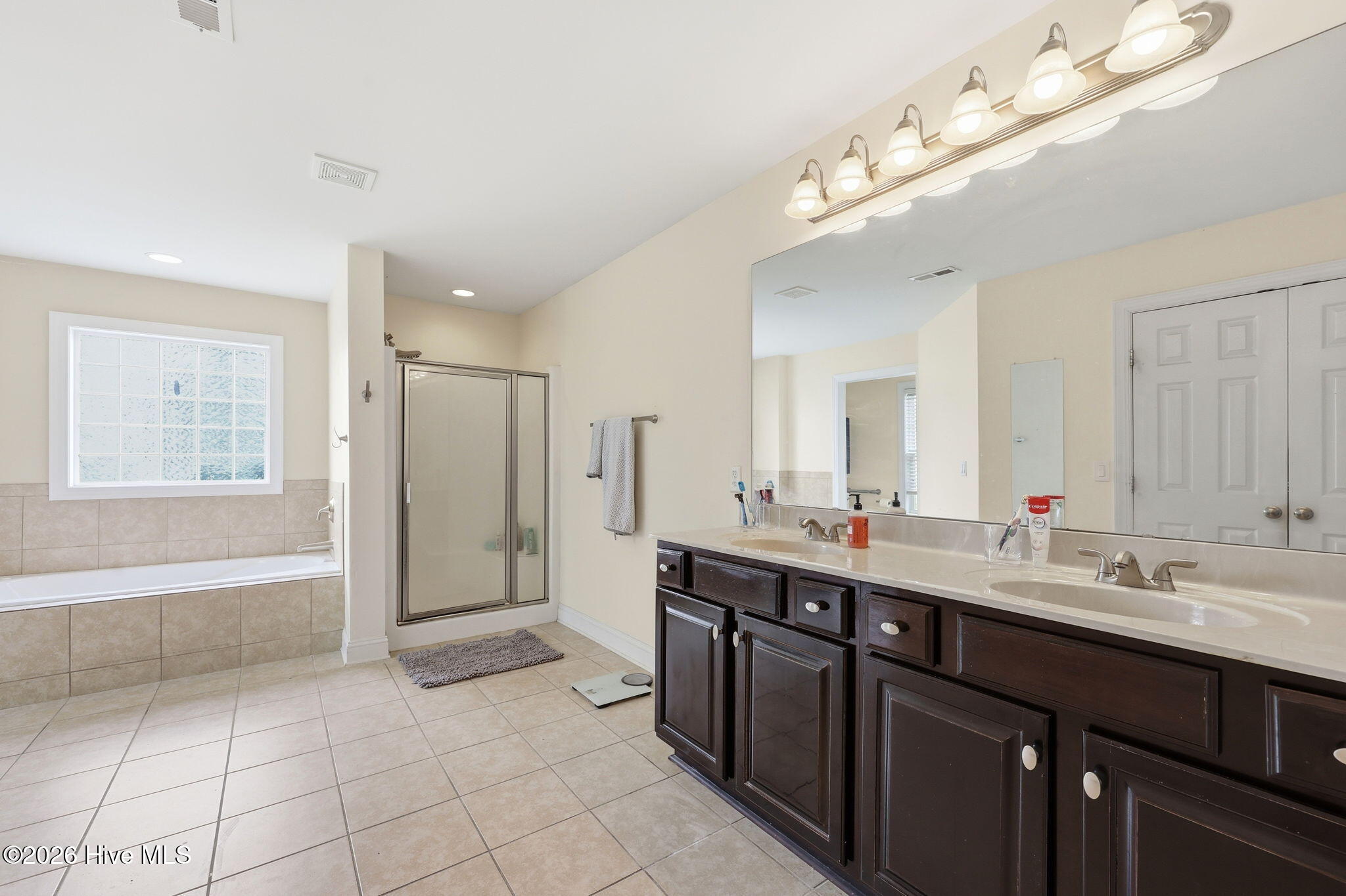 803 Canvas Court Property Photo 22