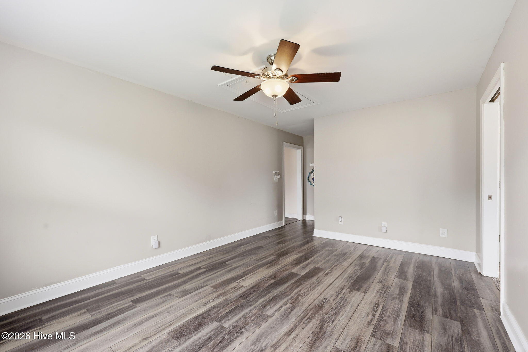 803 Canvas Court Property Photo 31