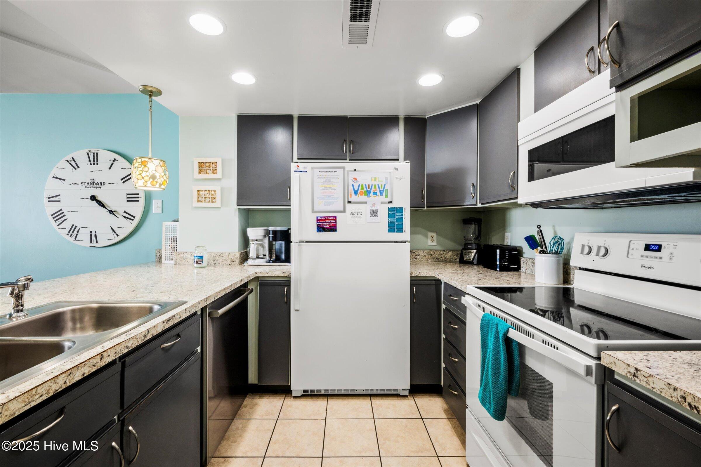 2000 New River Inlet Road Unit 3405 Property Photo 12