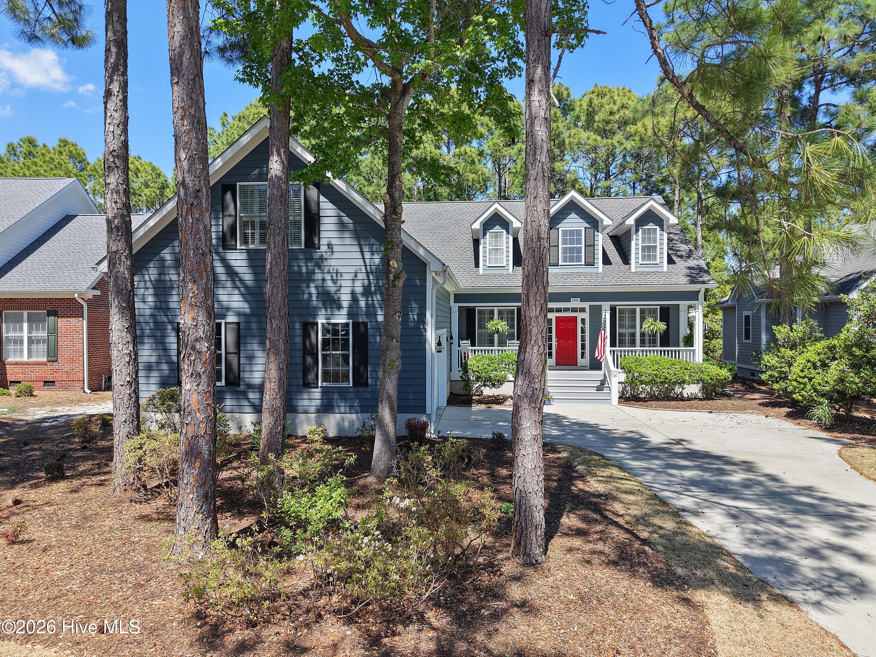 3604 Gleneagle Drive Property Photo 3