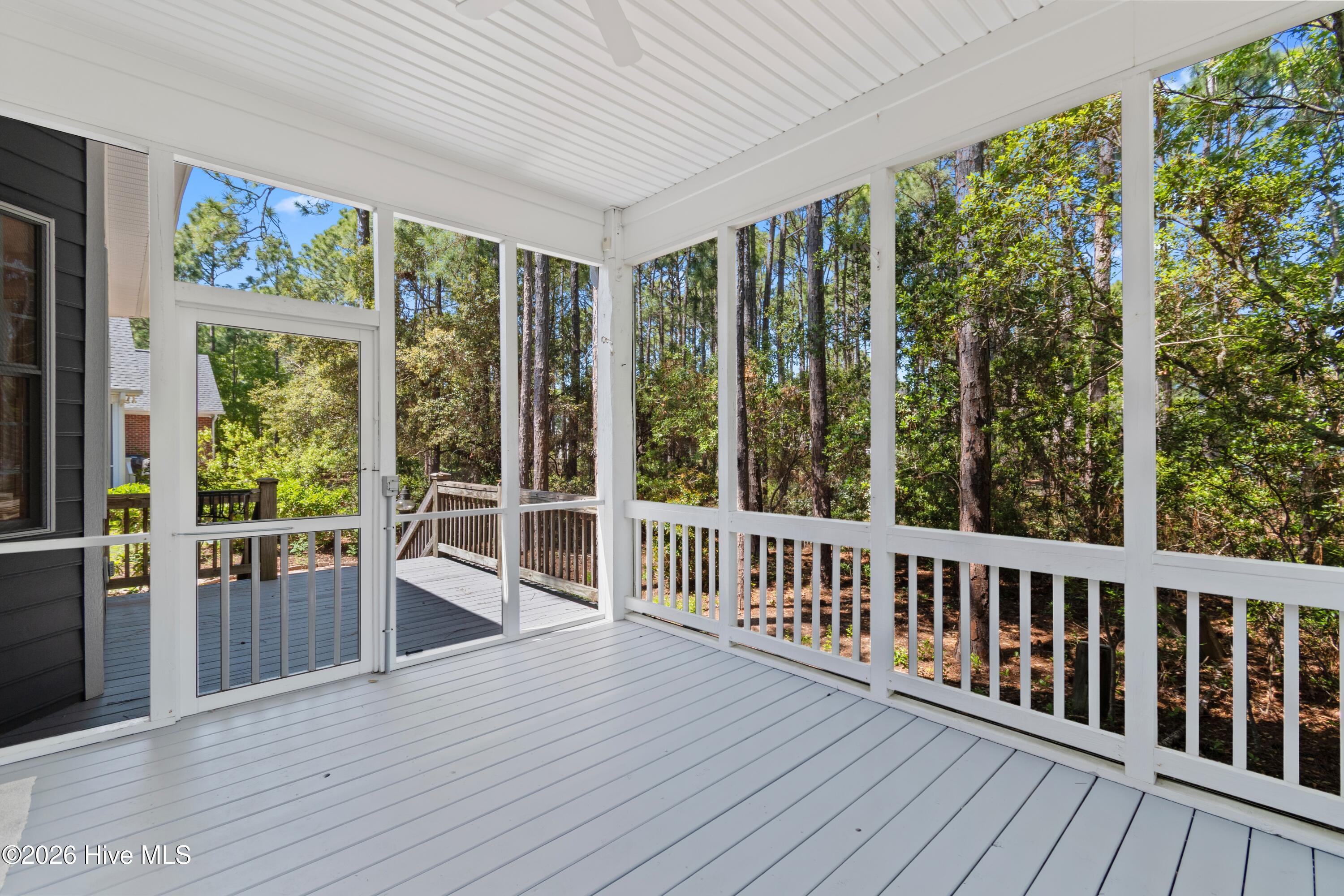 3604 Gleneagle Drive Property Photo 8