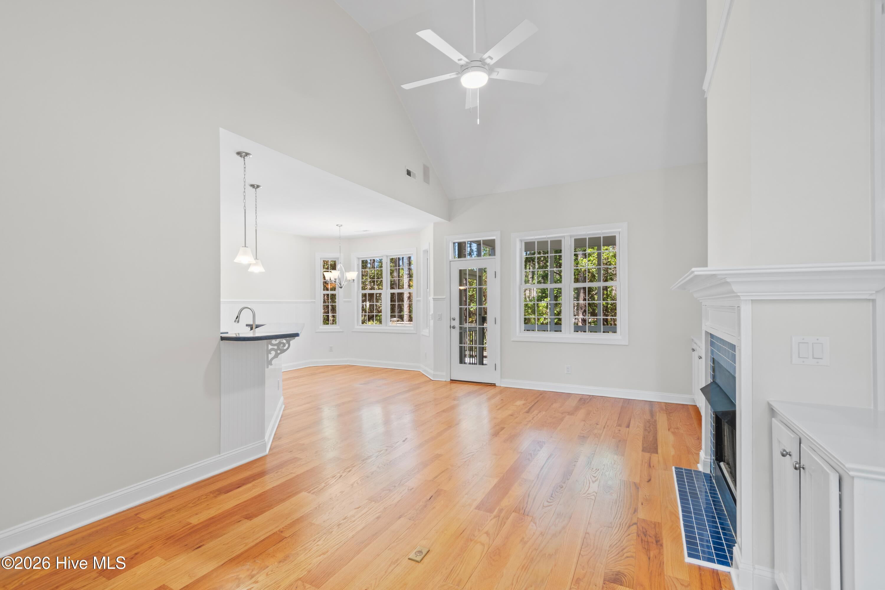 3604 Gleneagle Drive Property Photo 15