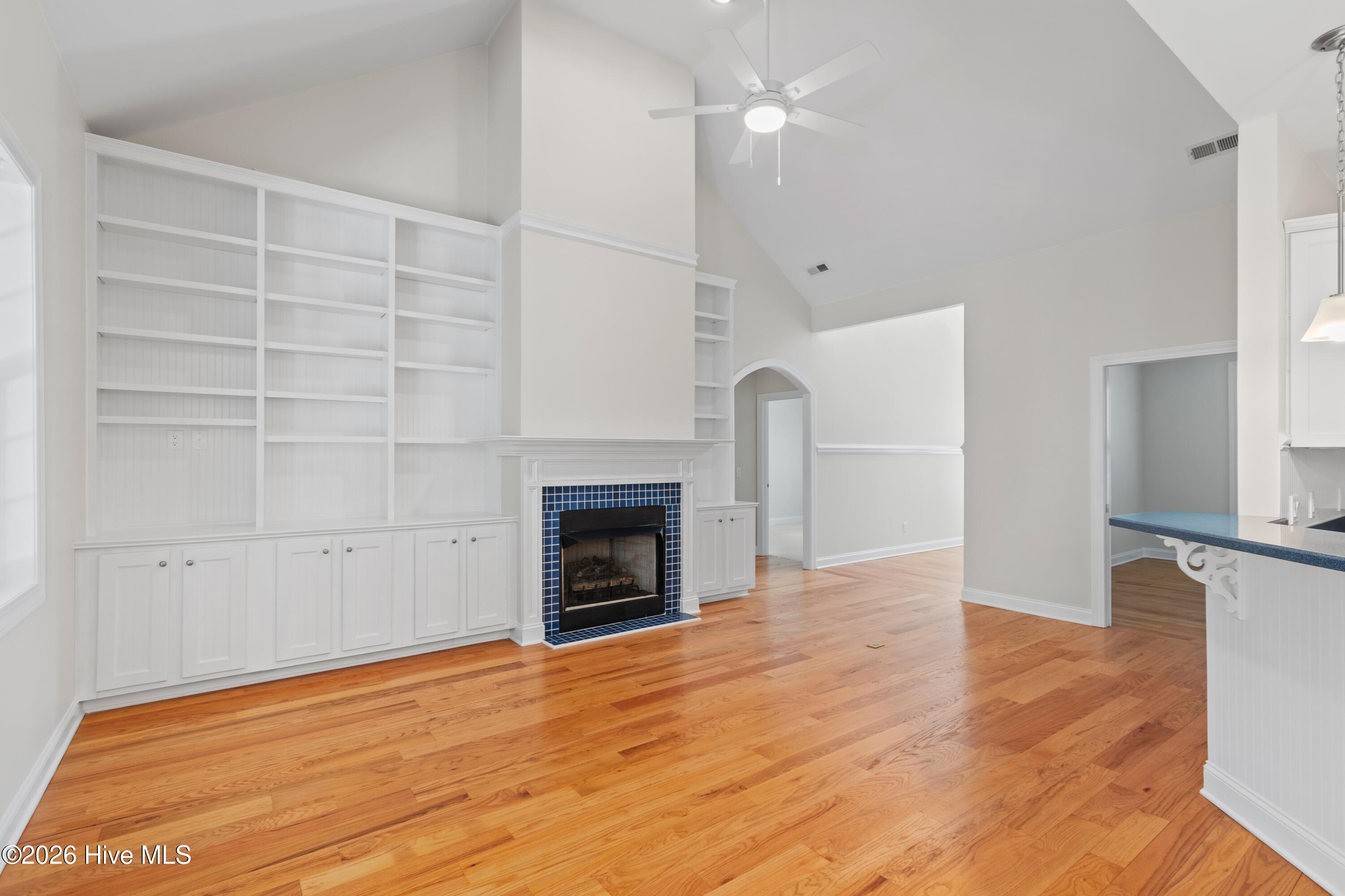 3604 Gleneagle Drive Property Photo 17