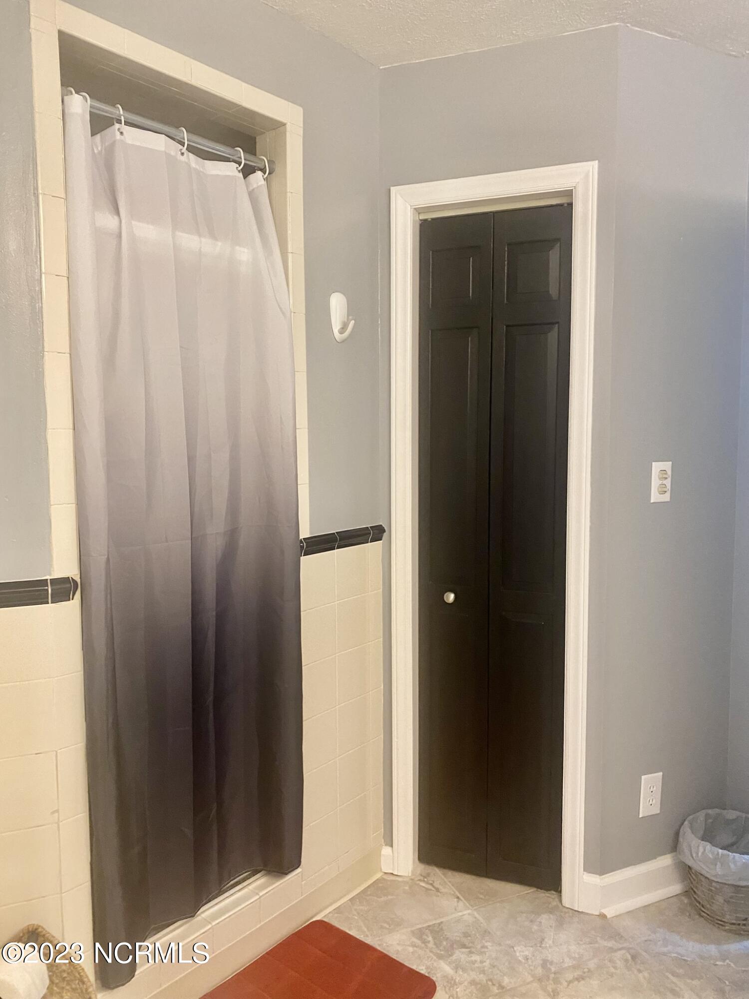166 Pine Tree Lane Property Photo 20