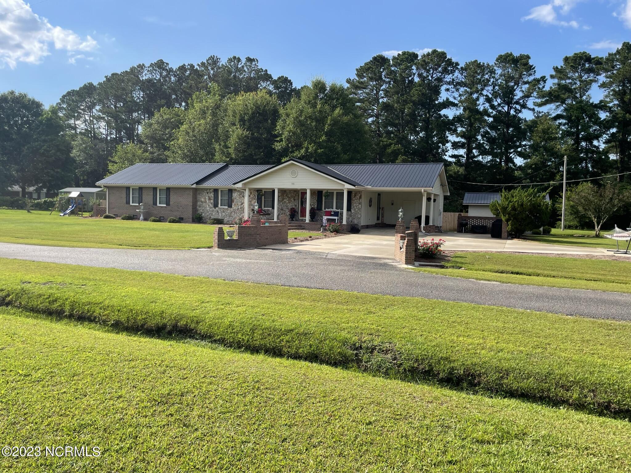 166 Pine Tree Lane Property Photo 34