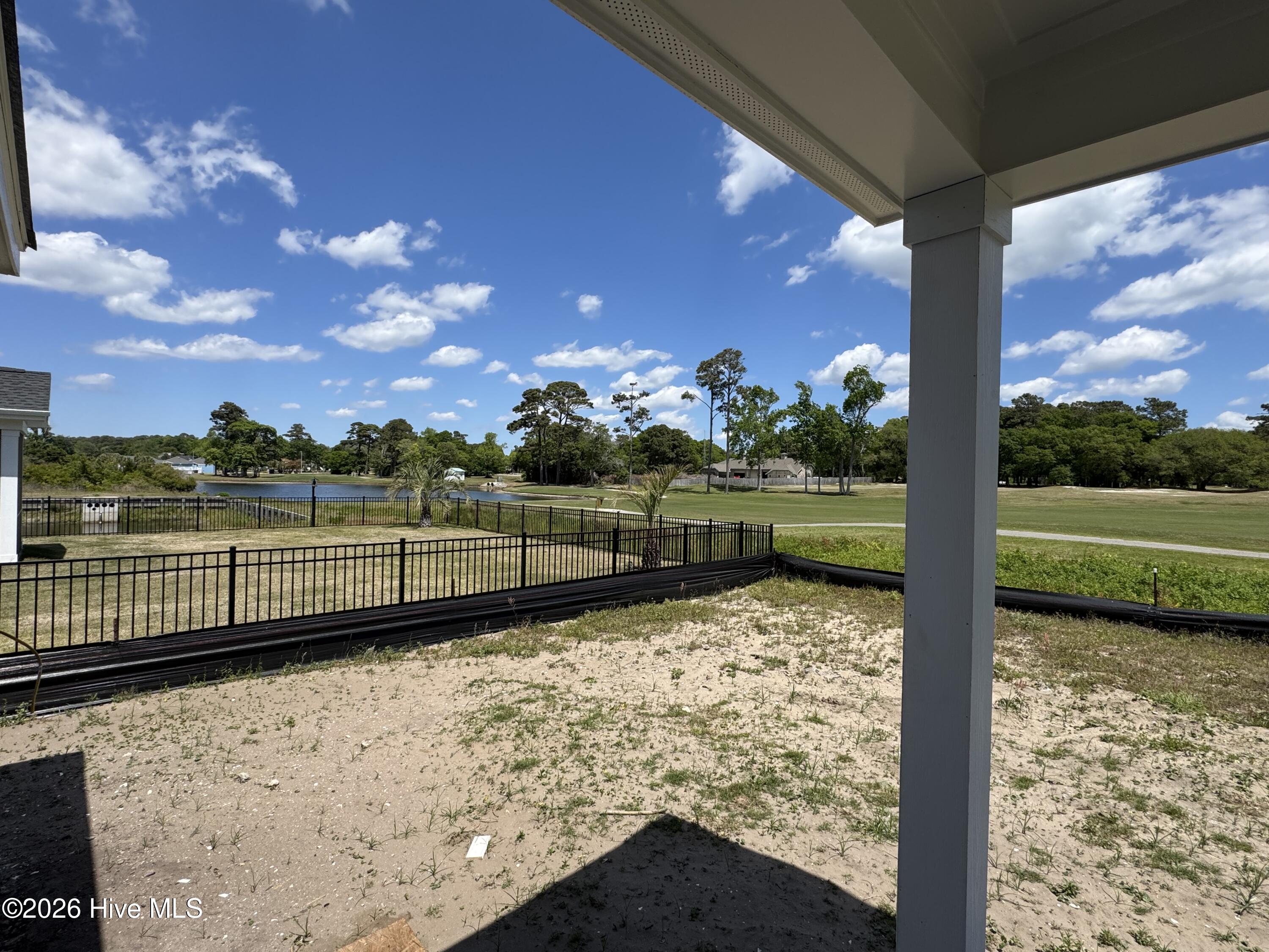 2042 Greenside Manor Drive Sw Property Photo 5