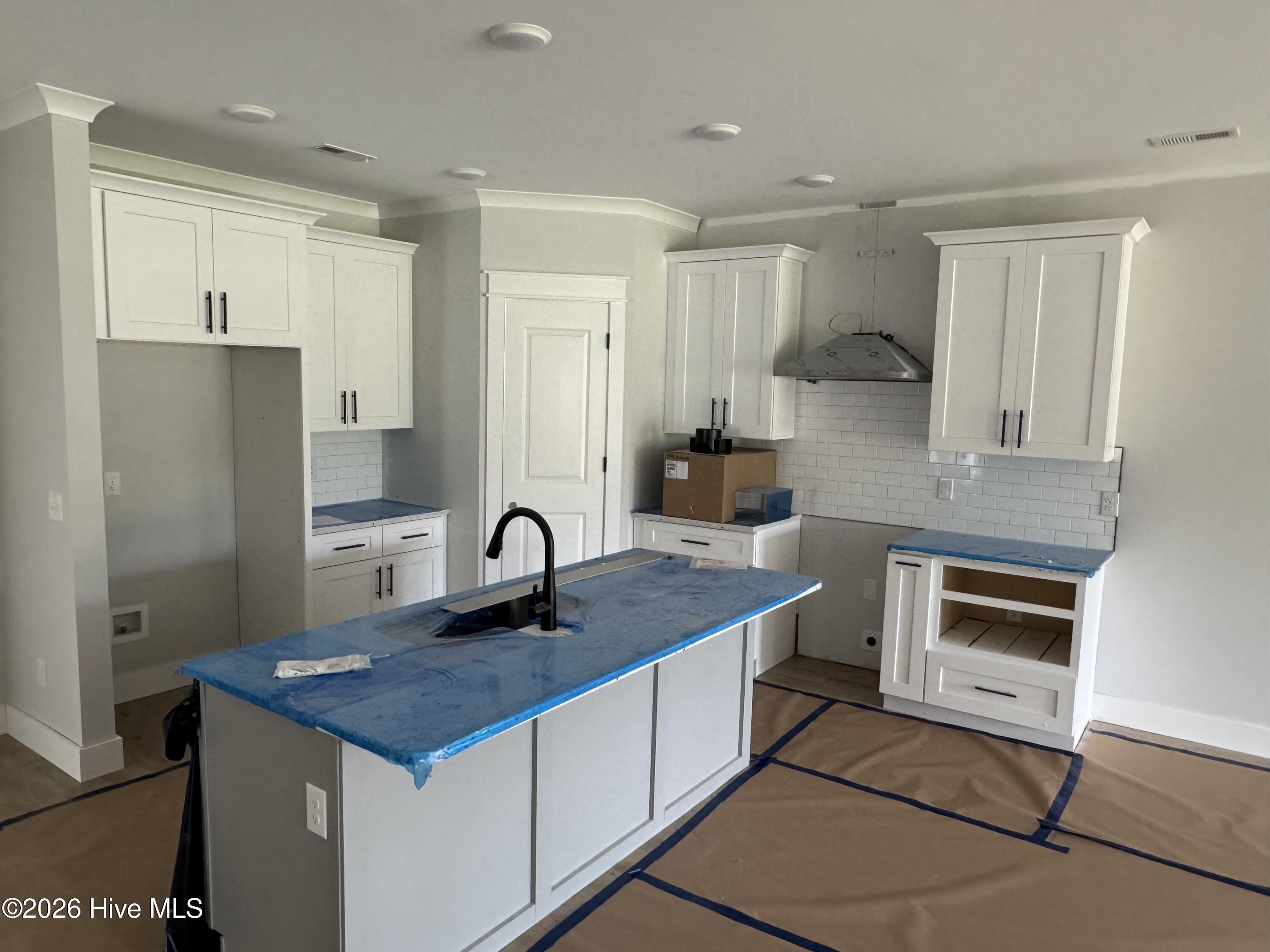 2042 Greenside Manor Drive Sw Property Photo 11