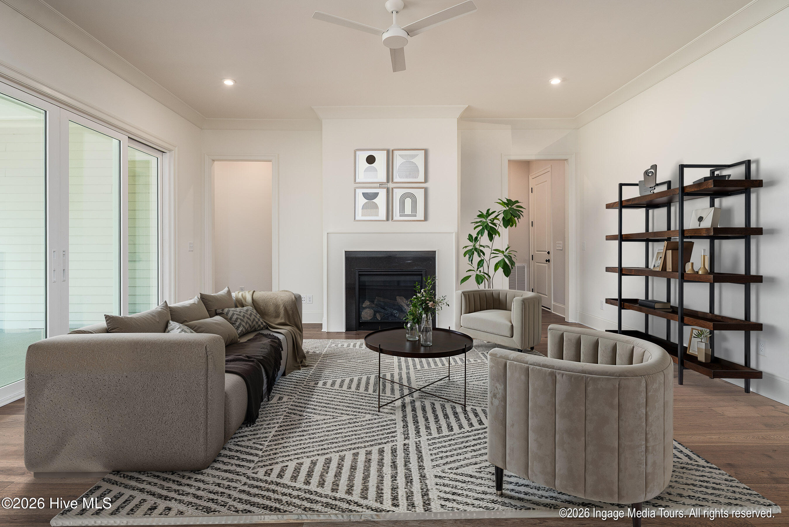 200 Pine Tree Point Property Photo 10