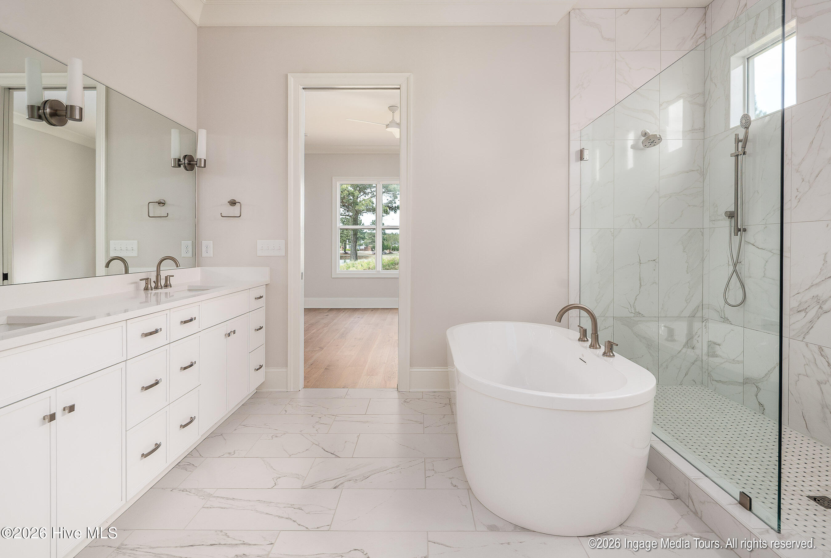 200 Pine Tree Point Property Photo 22