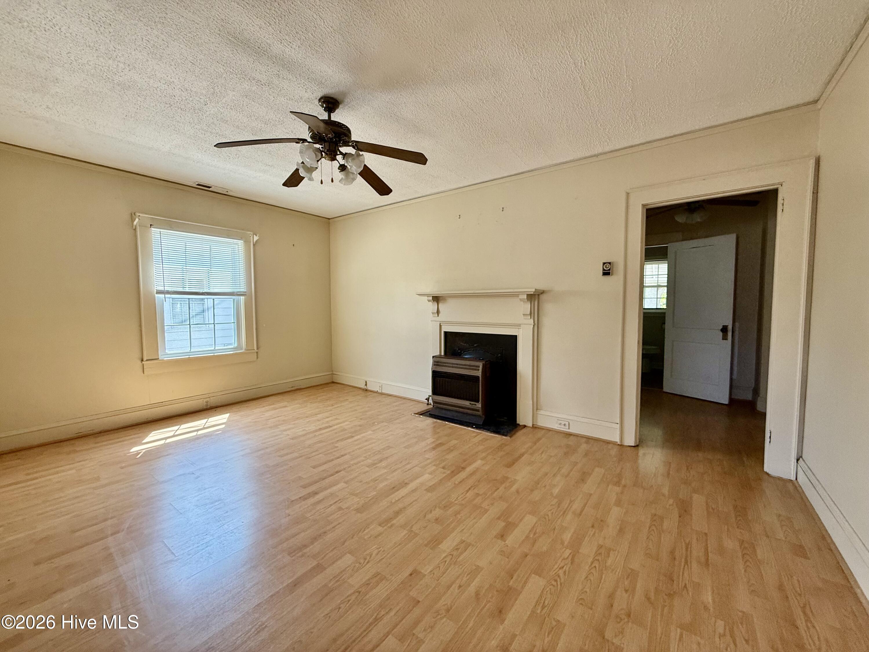 407 Roberdel Road Property Photo 2
