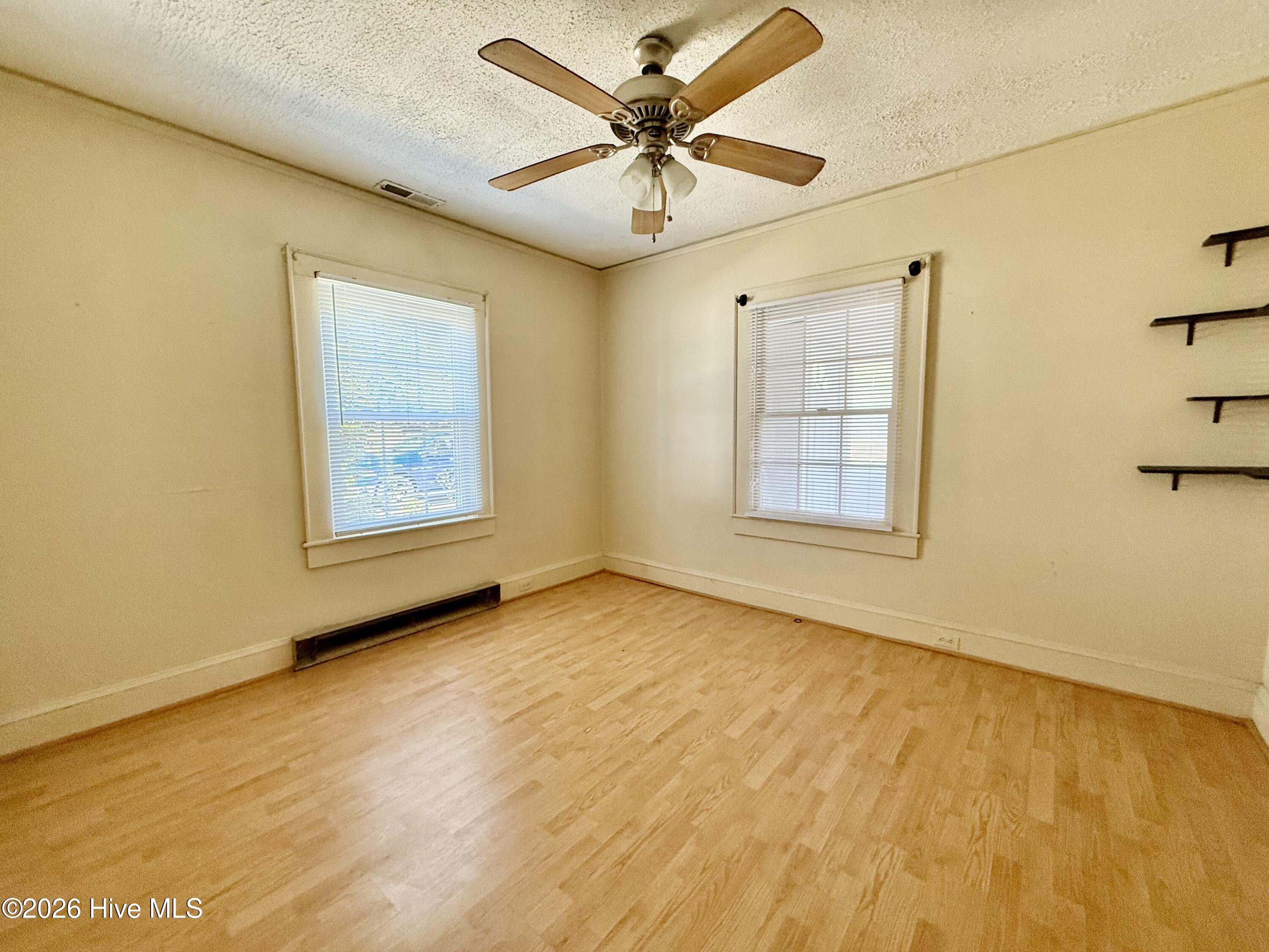 407 Roberdel Road Property Photo 5