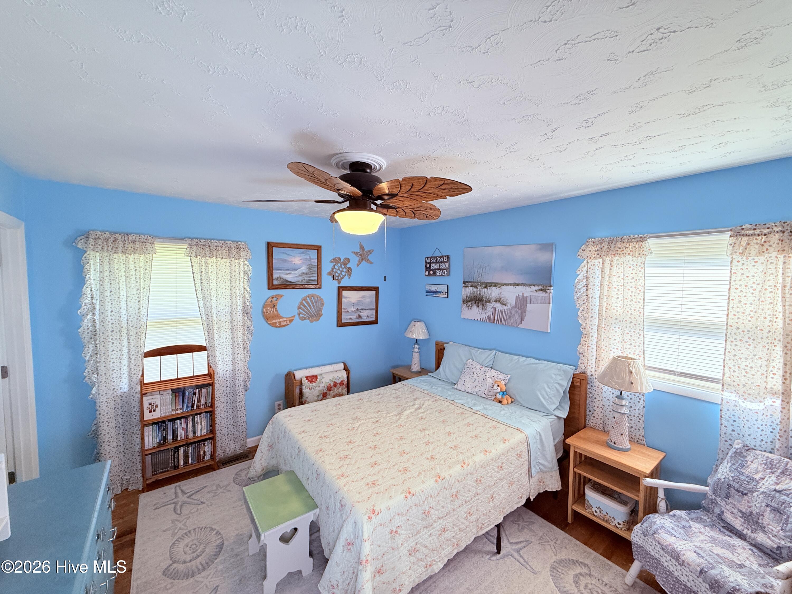 102 Yorkshire Drive Property Photo 14