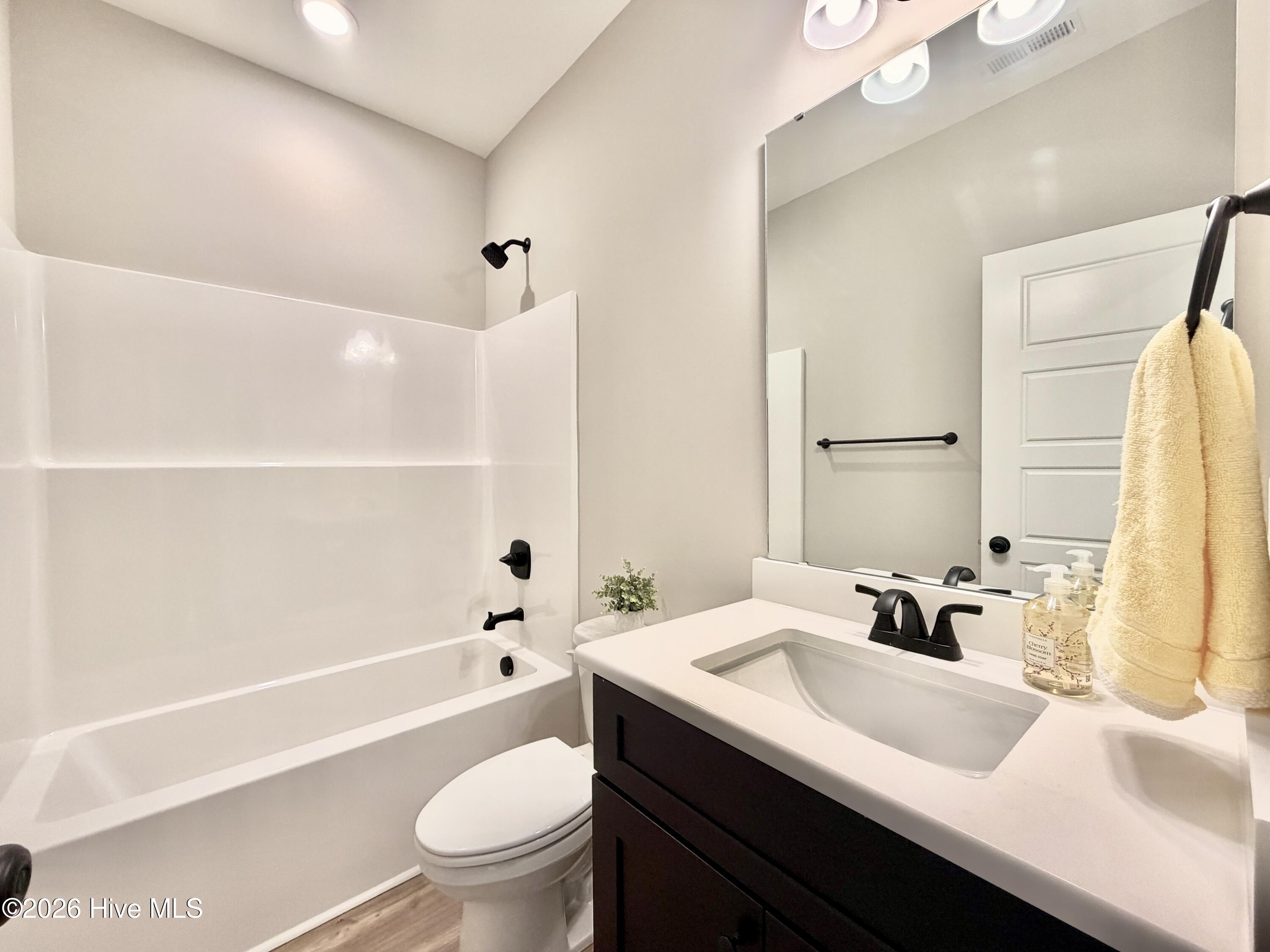 3731 Chatsworth Drive Property Photo 14