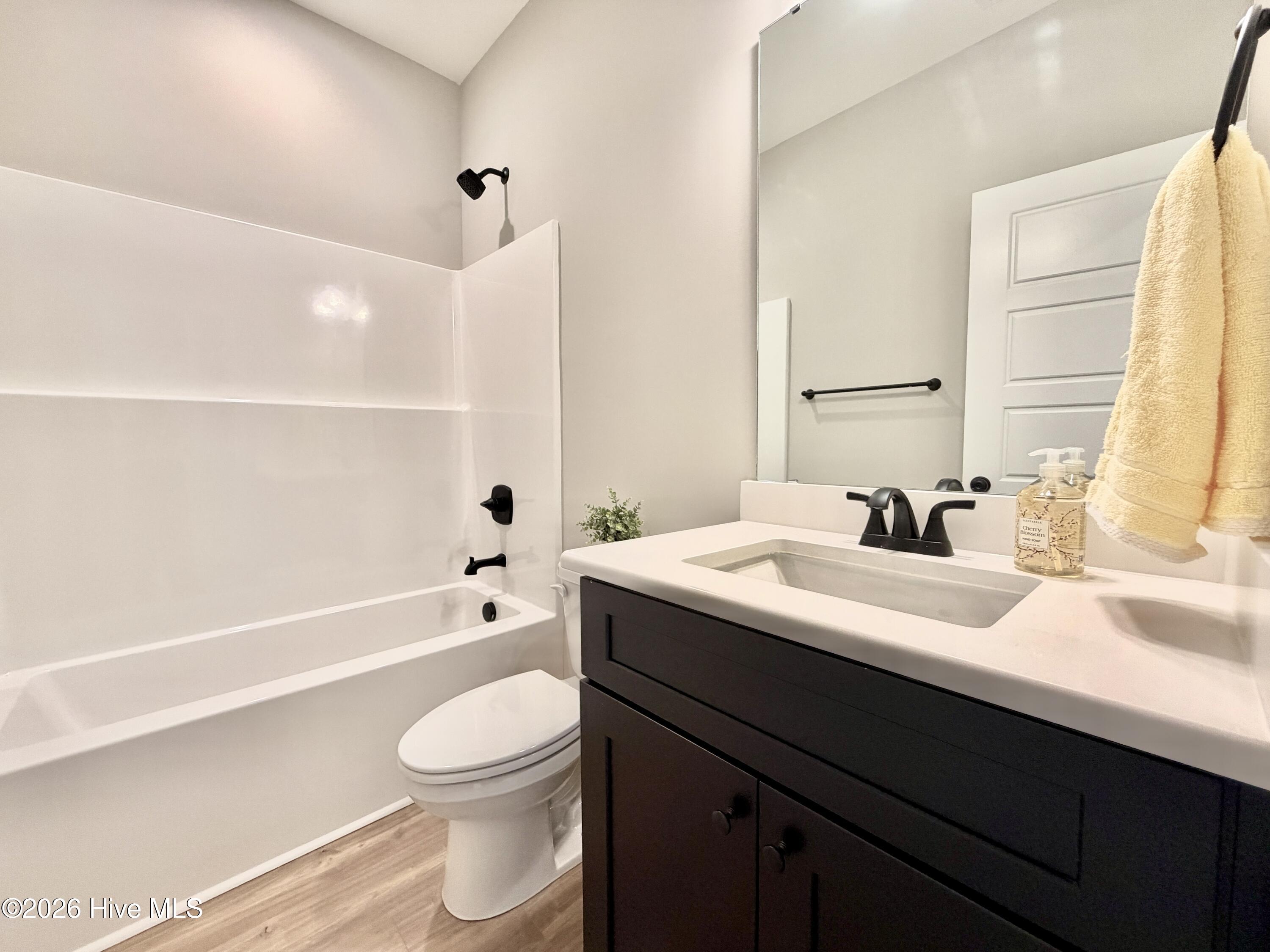 3731 Chatsworth Drive Property Photo 15