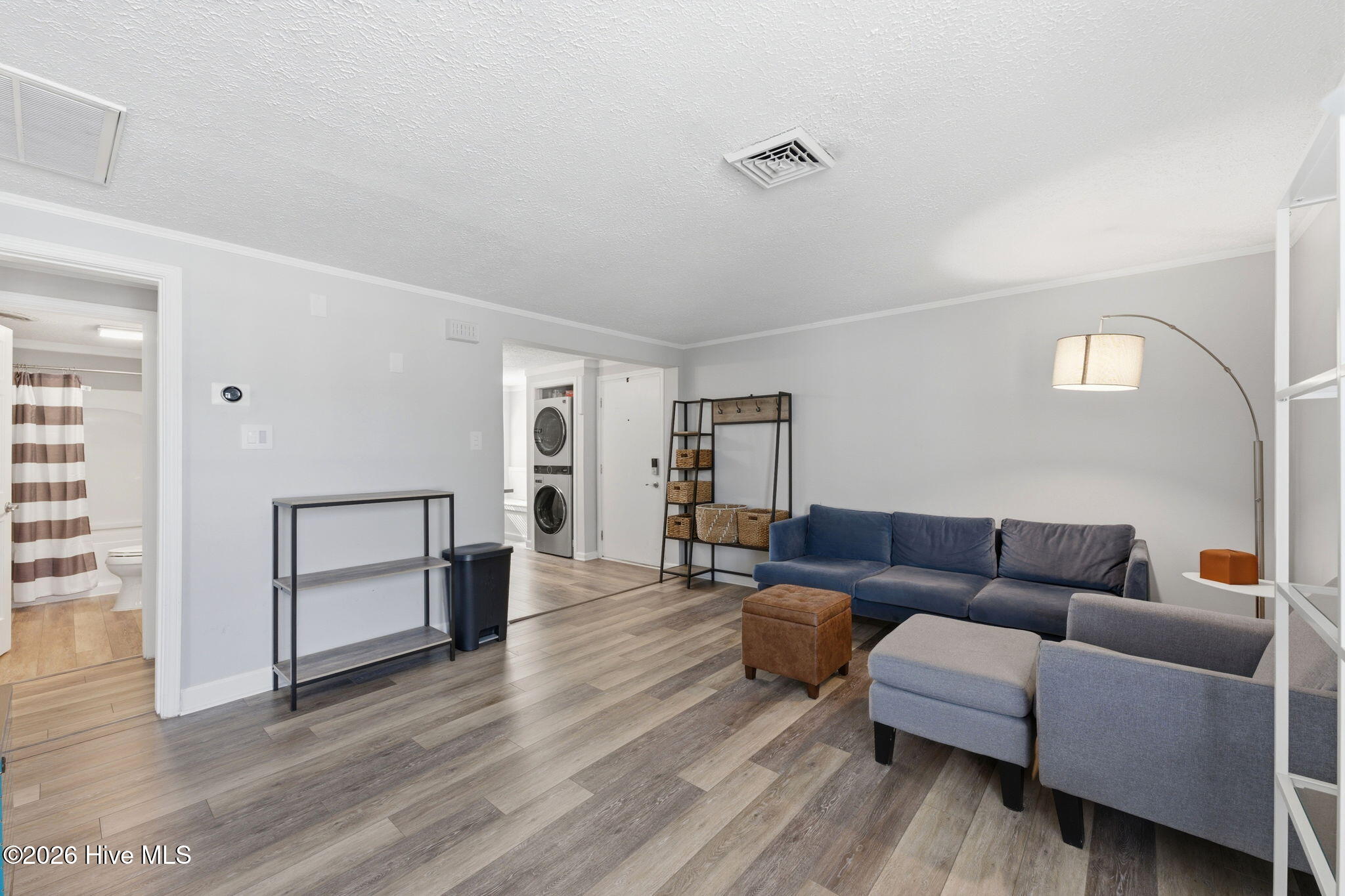 315 River Walk Property Photo 6