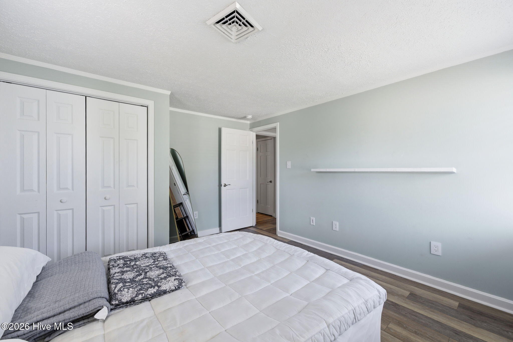 315 River Walk Property Photo 14