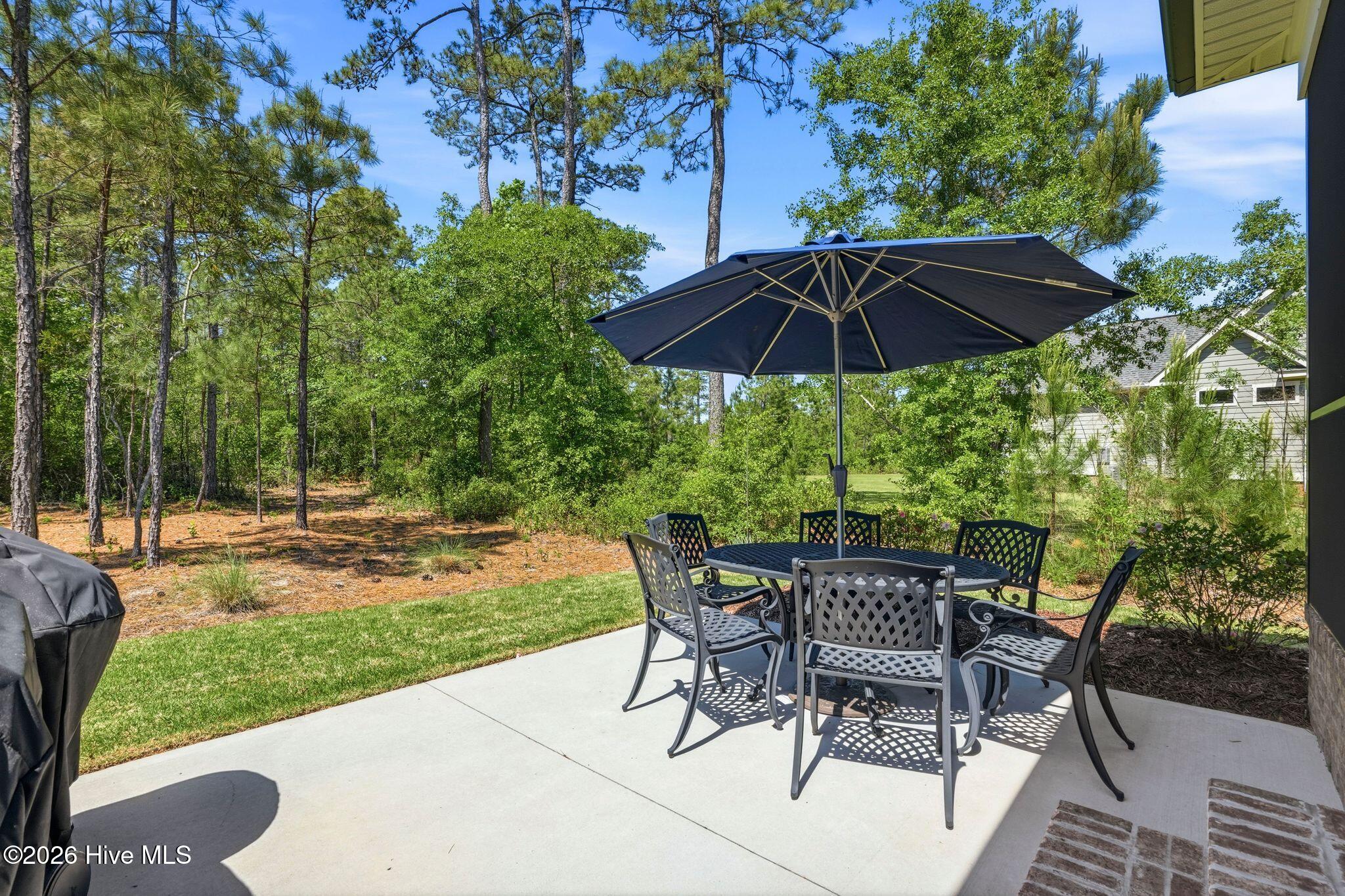 3710 Friendly Orange Court Ne Property Photo 6