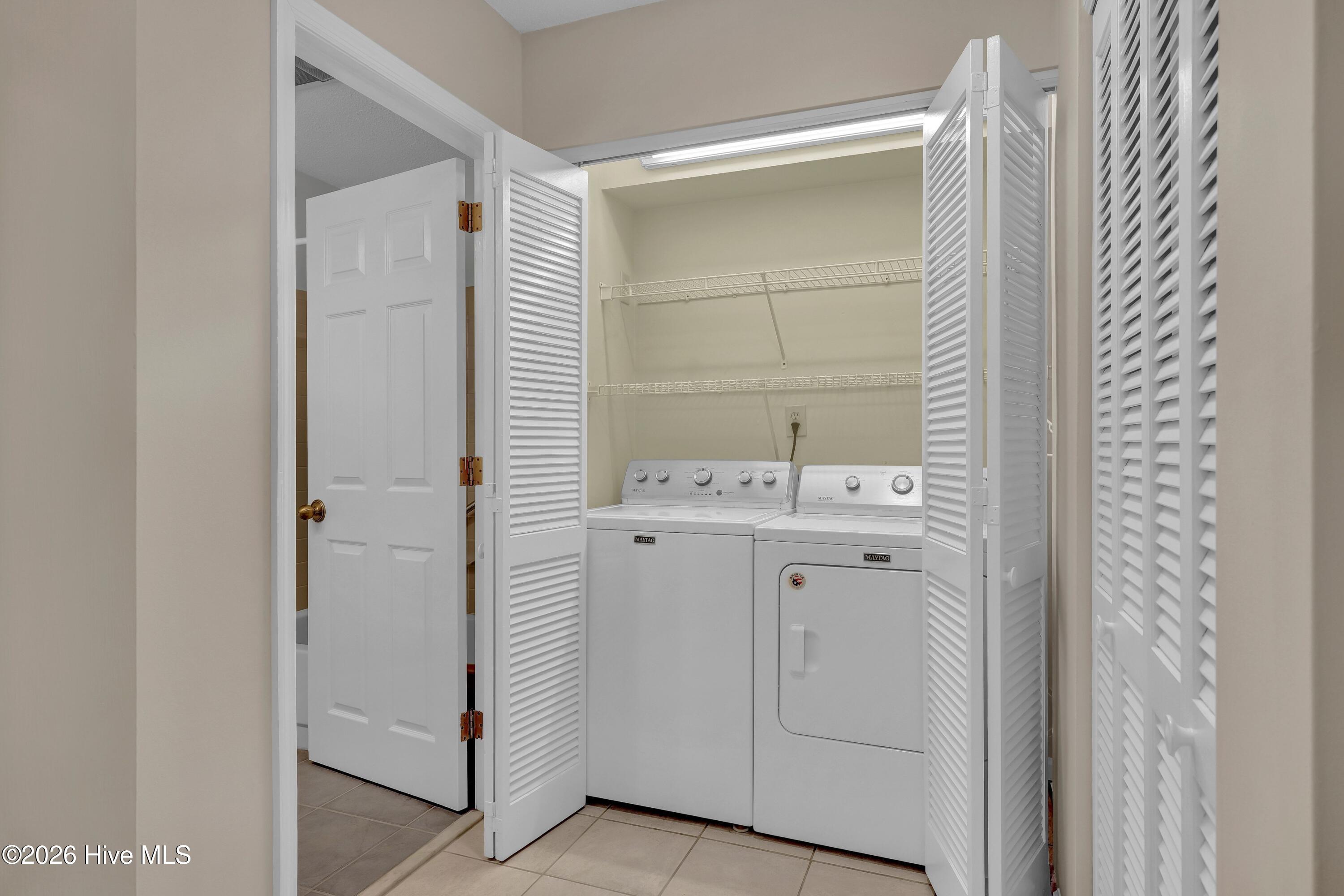 2111 Jumpin Run Drive Property Photo 19