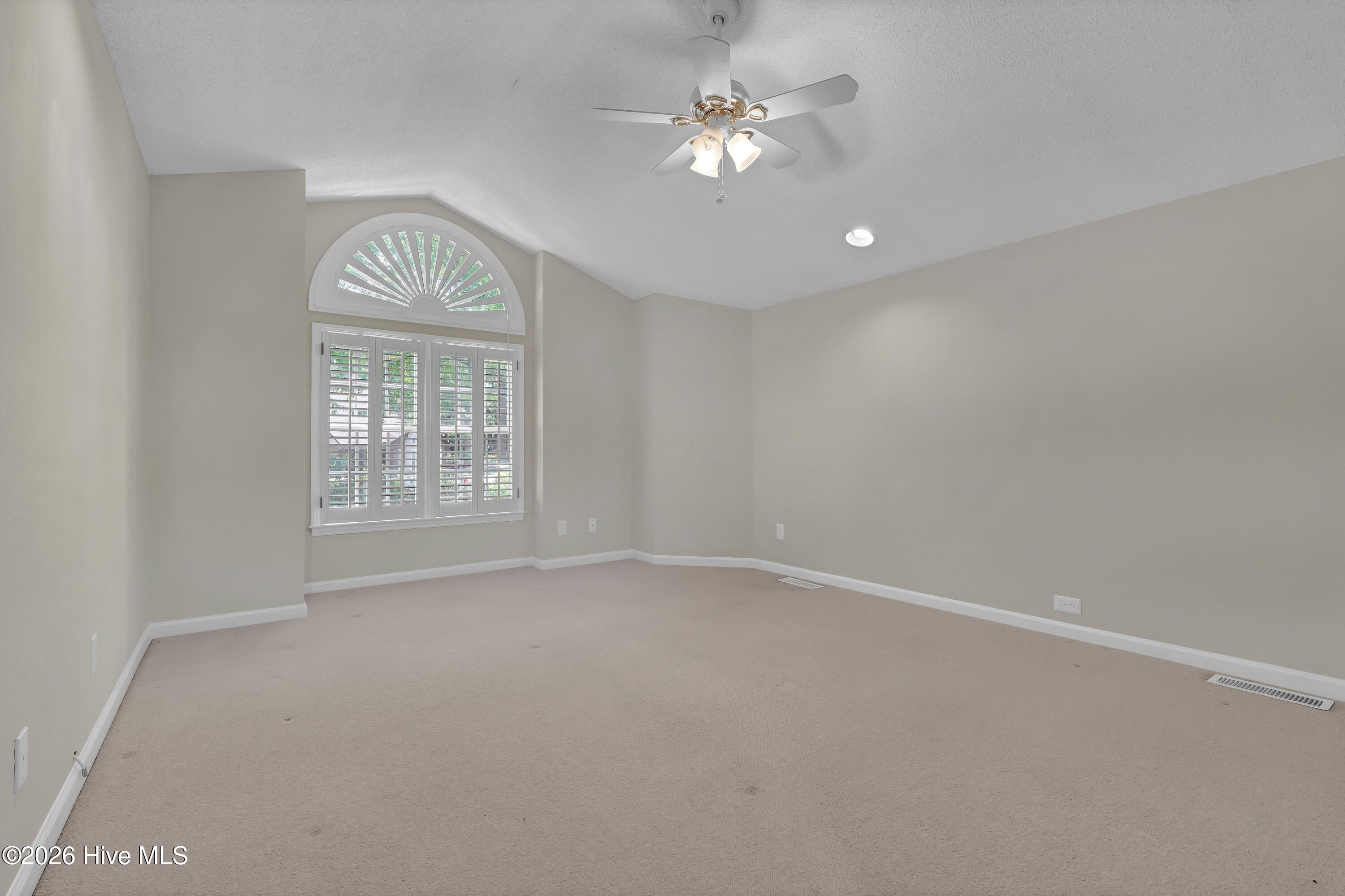 2111 Jumpin Run Drive Property Photo 25