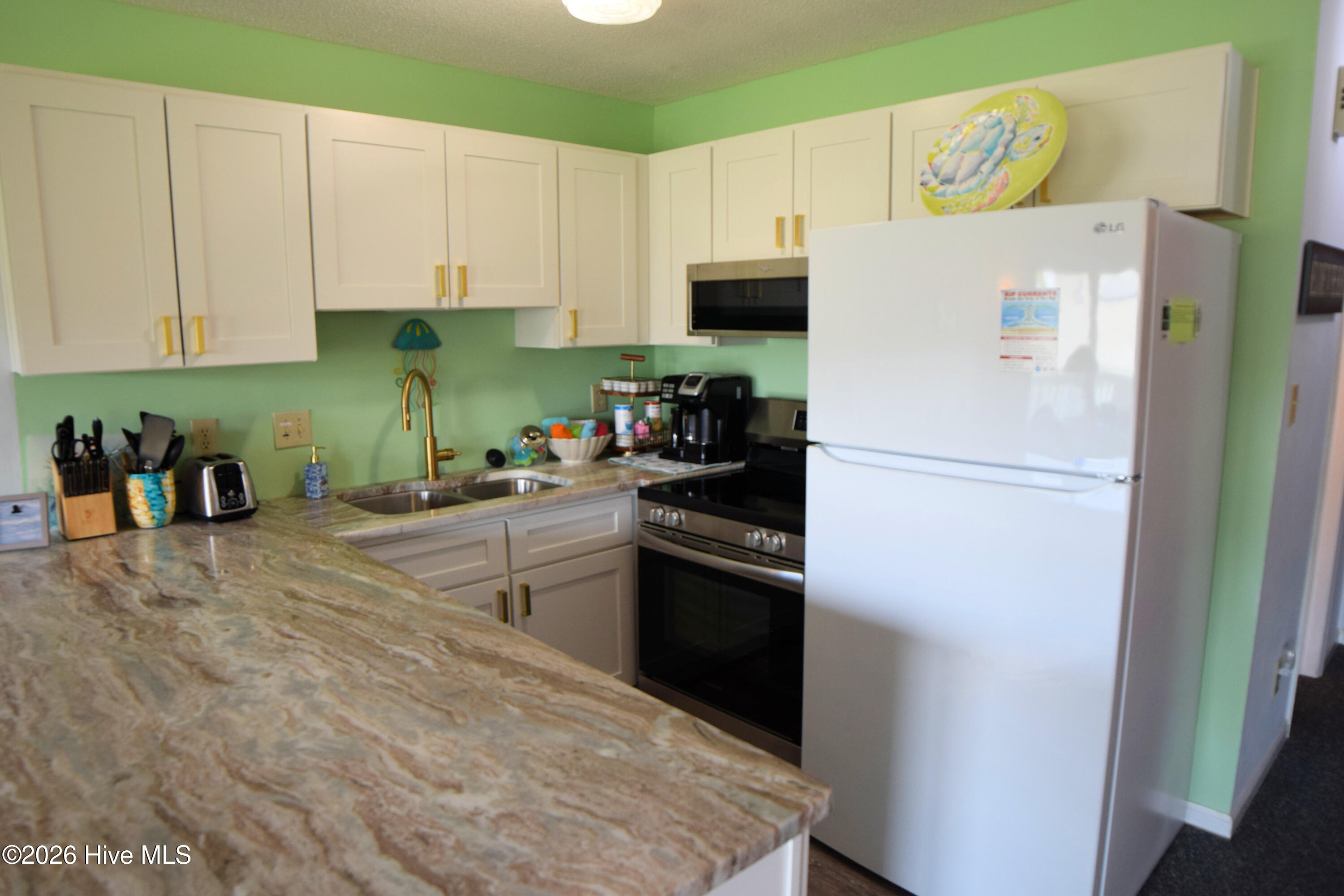 9201 Coast Guard Road H204 Property Photo 9
