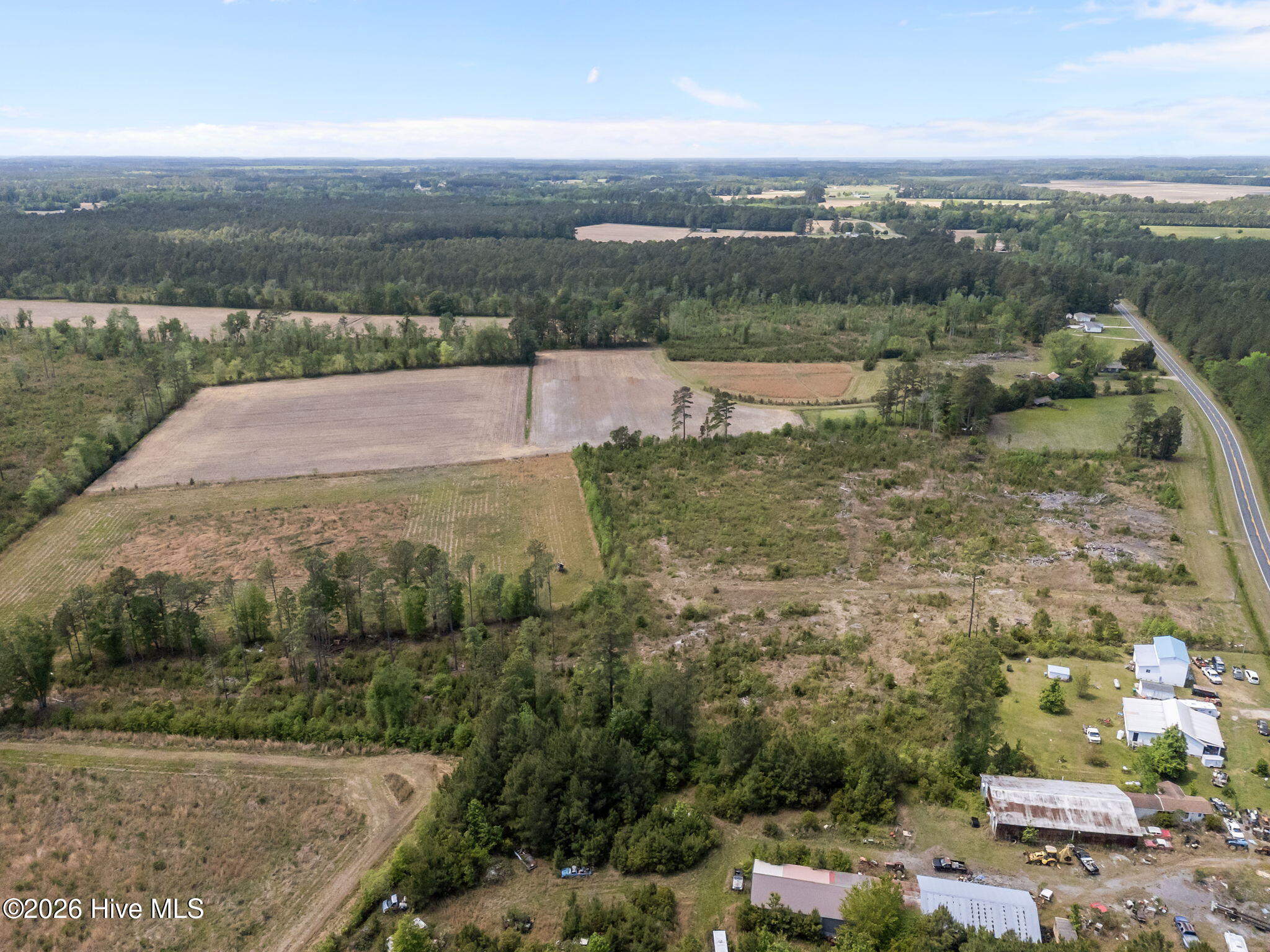 7529 Sidney-cherry Grove Road Property Photo 4