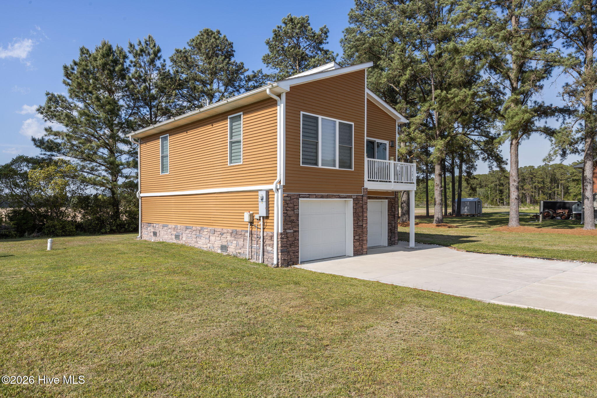 425 Griggs Road Property Photo 1