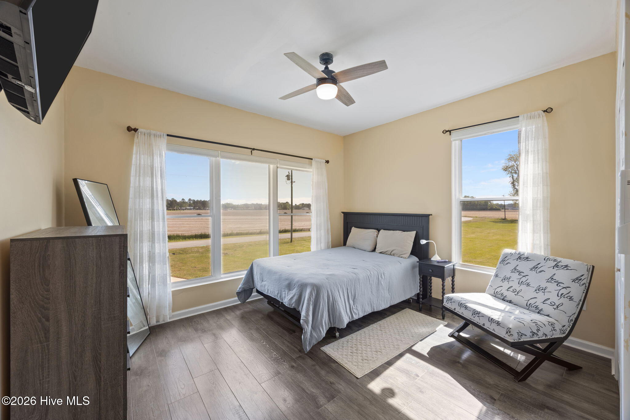 425 Griggs Road Property Photo 13