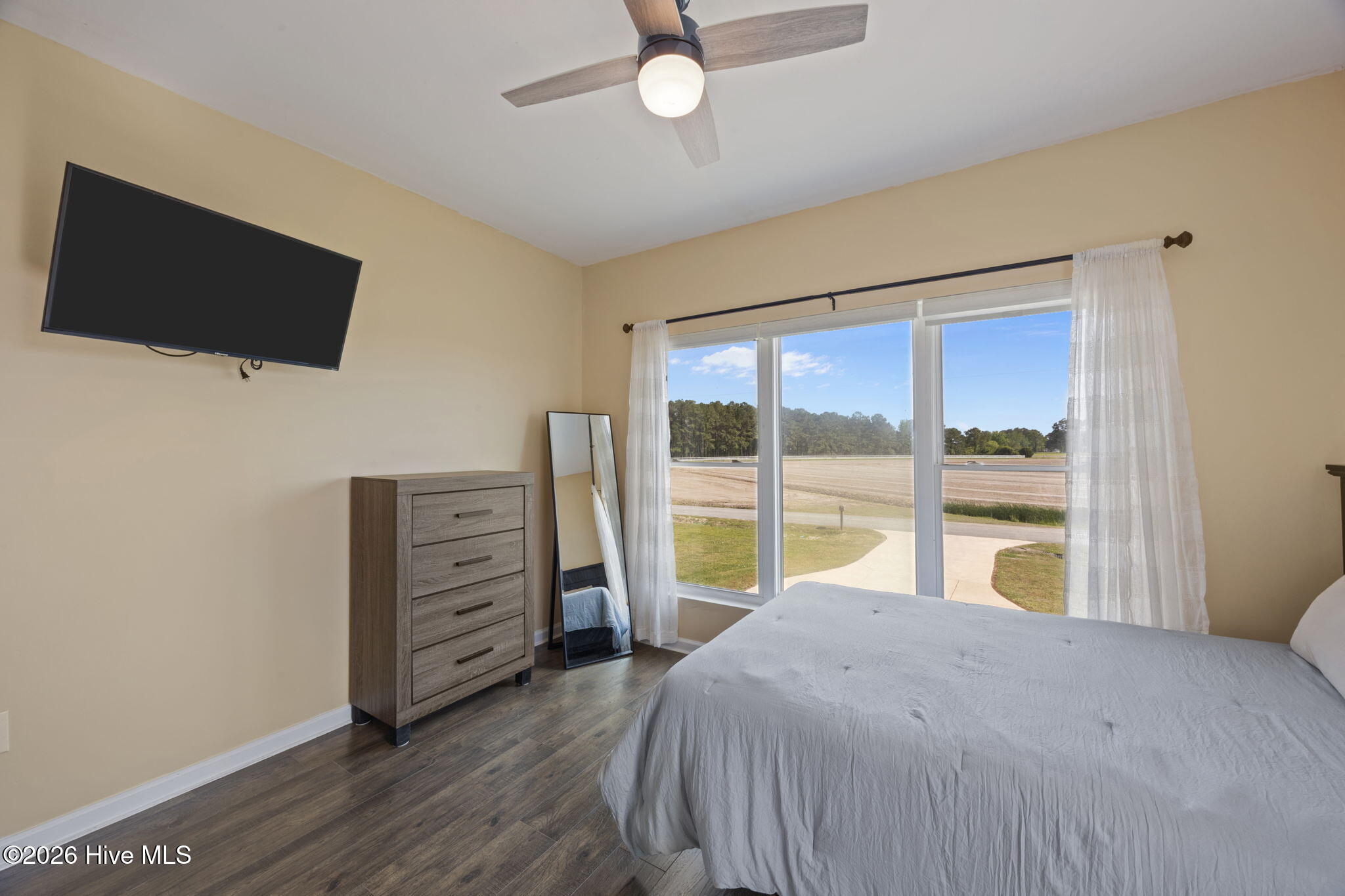 425 Griggs Road Property Photo 15