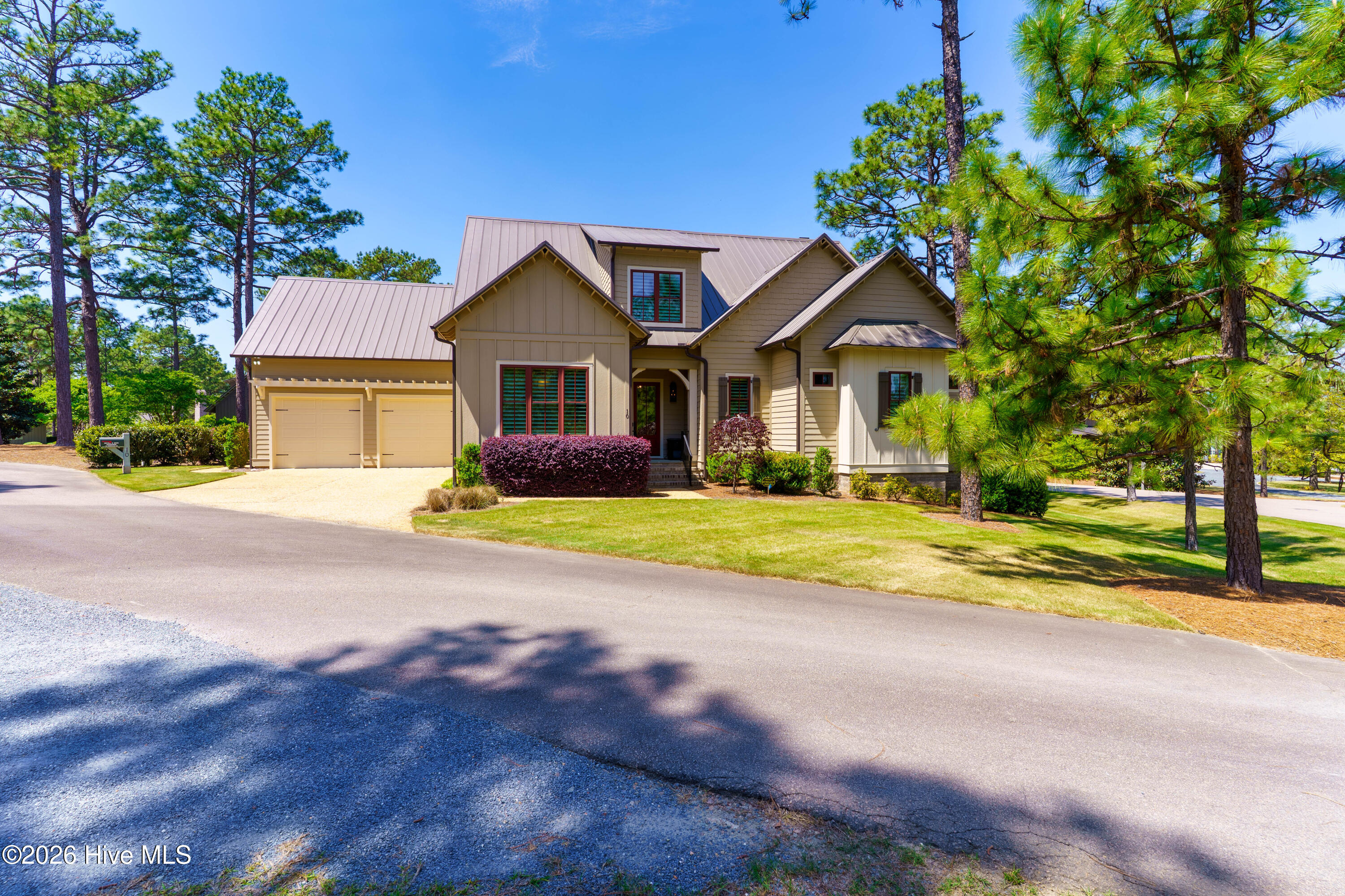 10 Deepdale Lane Property Photo 3